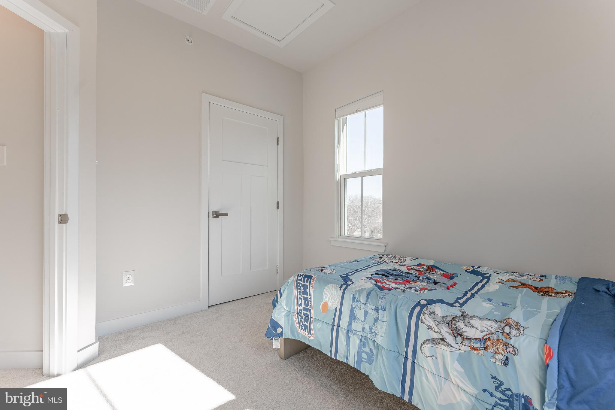 MAPLEVIEW - Residential Lease