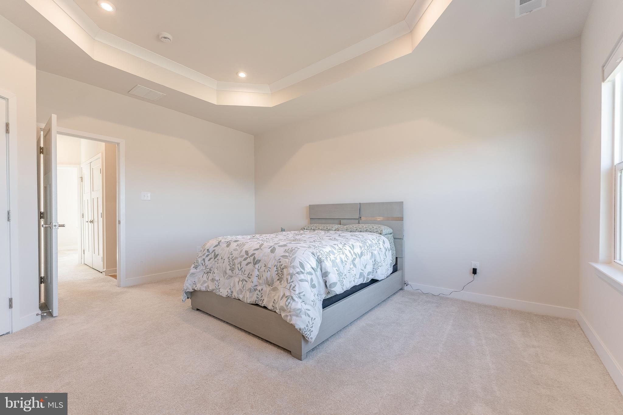 MAPLEVIEW - Residential Lease