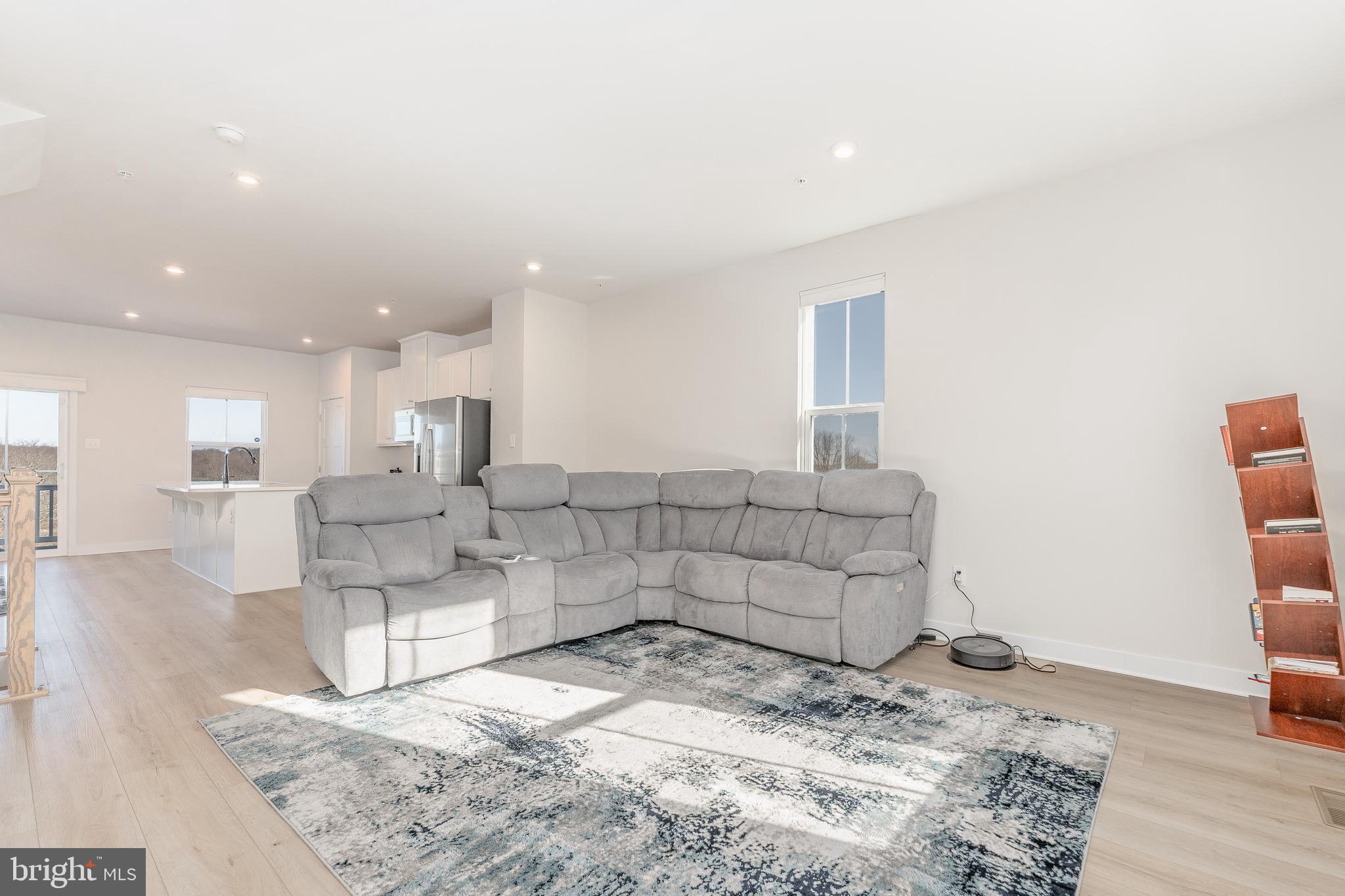 MAPLEVIEW - Residential Lease