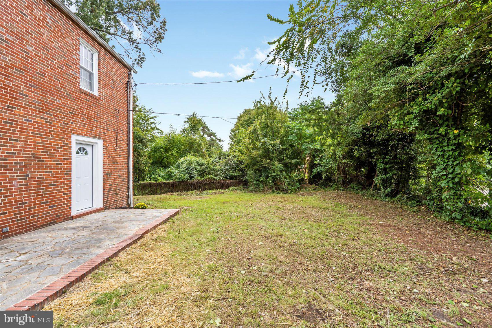 LOCH RAVEN - Residential