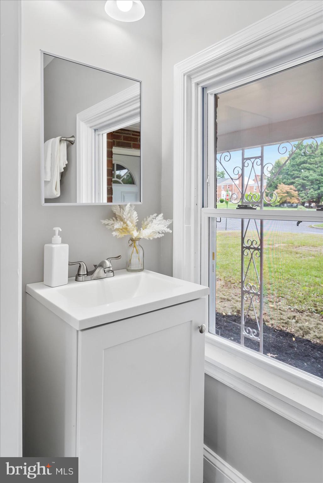 LOCH RAVEN - Residential