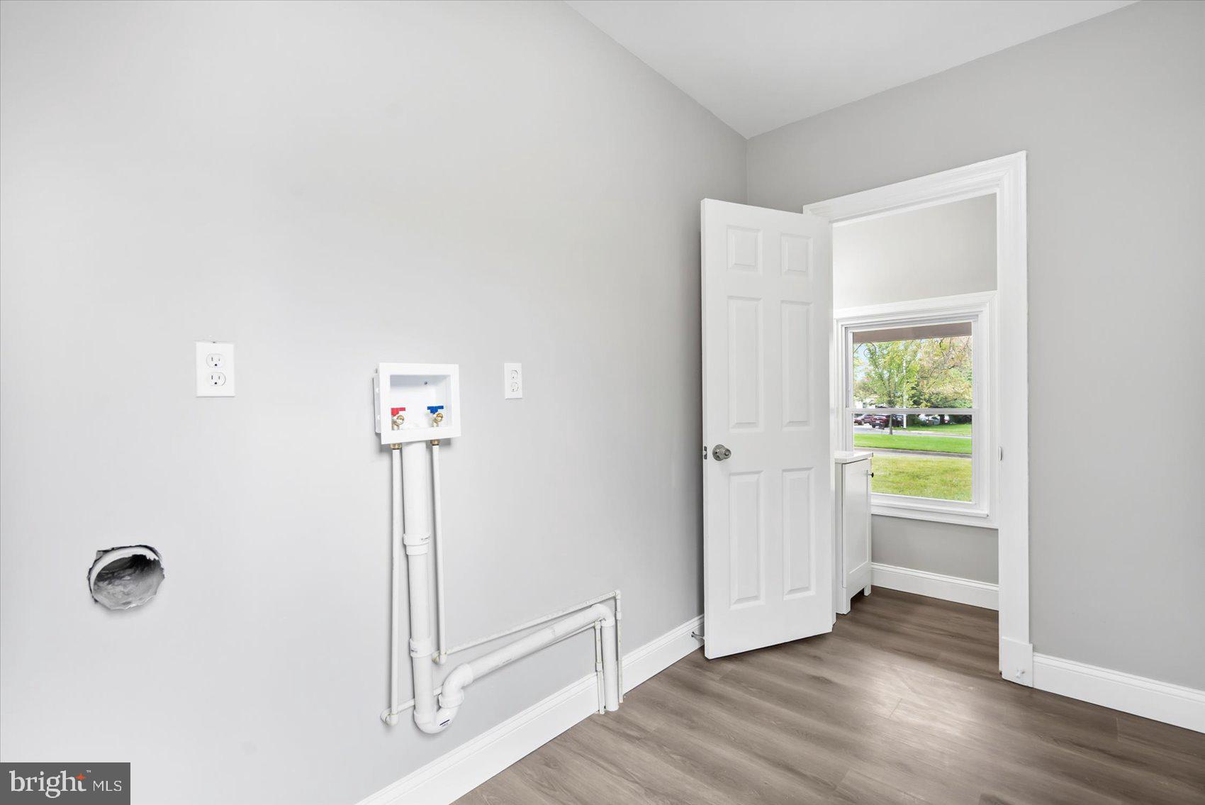 LOCH RAVEN - Residential