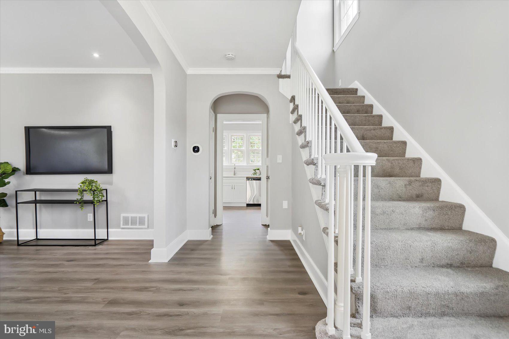 LOCH RAVEN - Residential