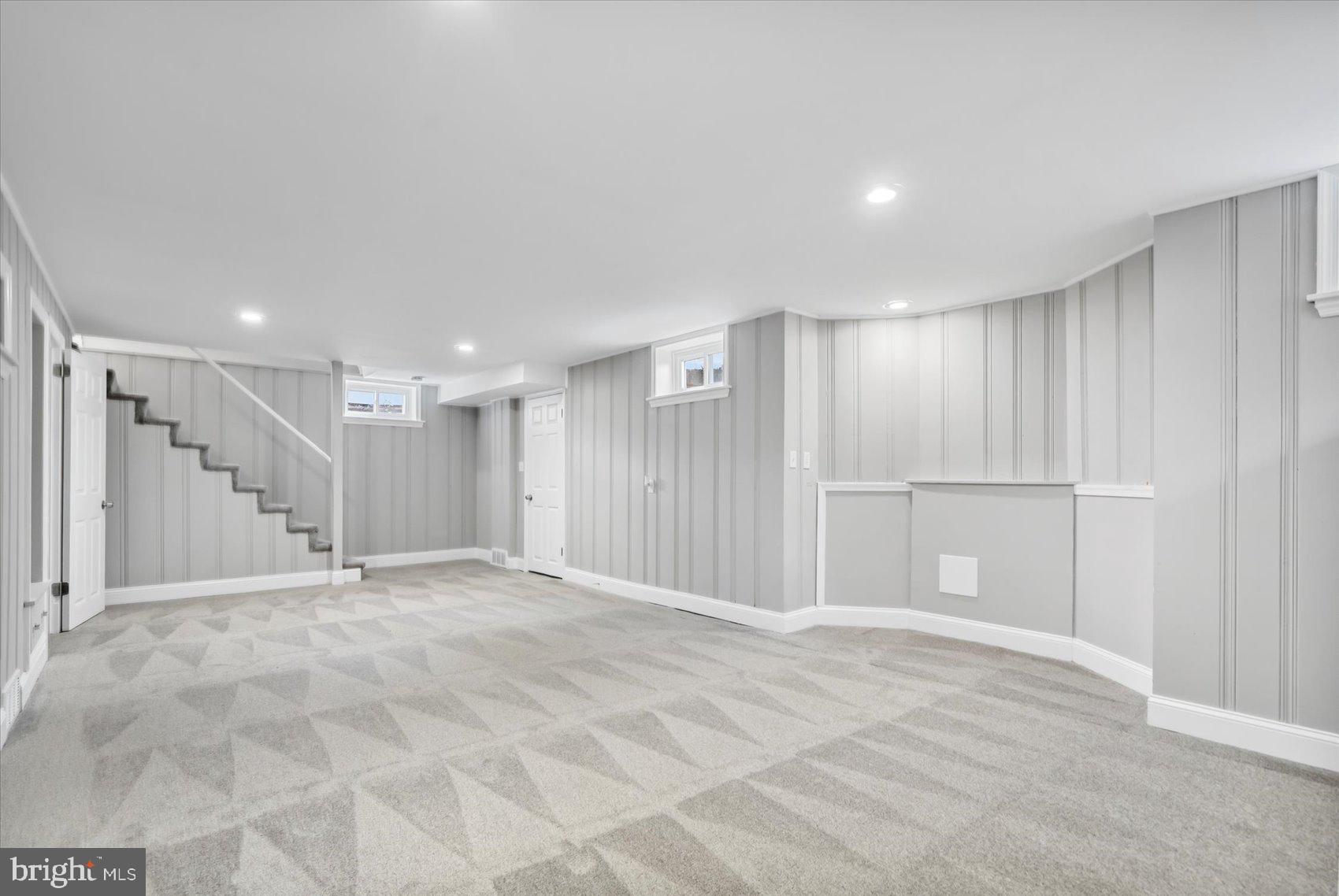 LOCH RAVEN - Residential