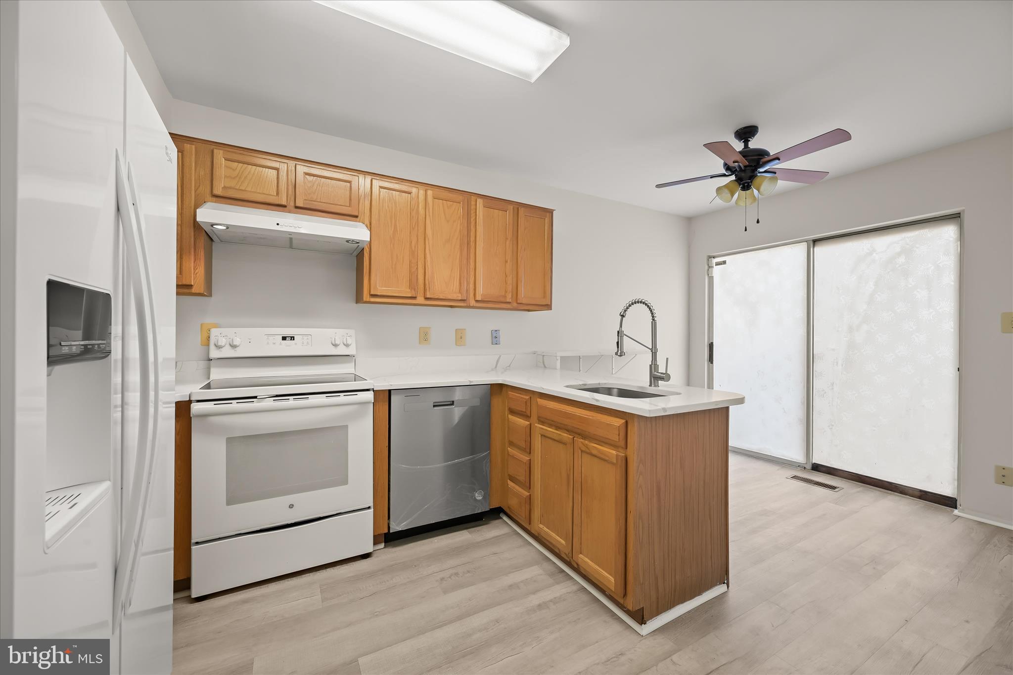 WESTLAKE - Residential