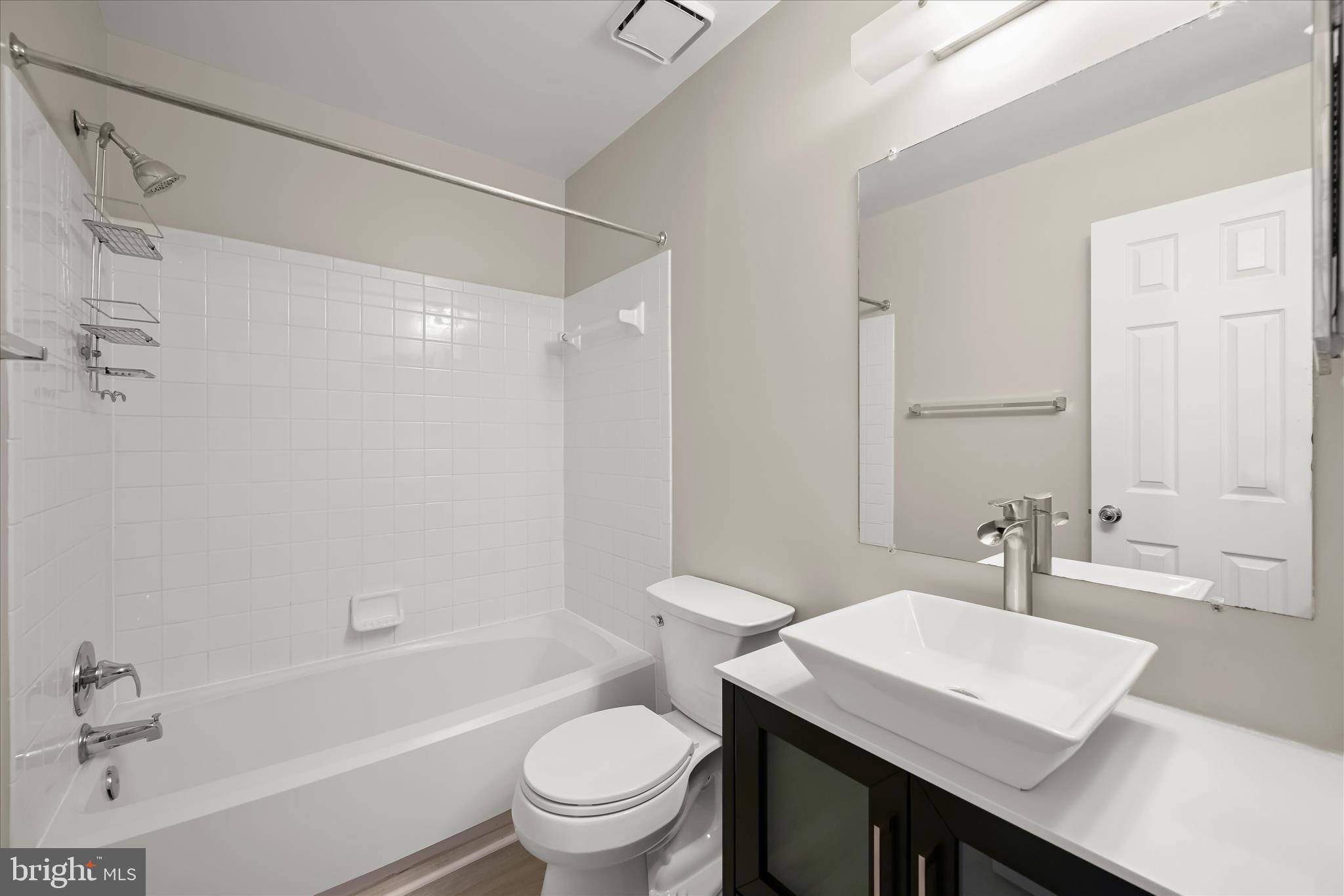 WESTLAKE - Residential