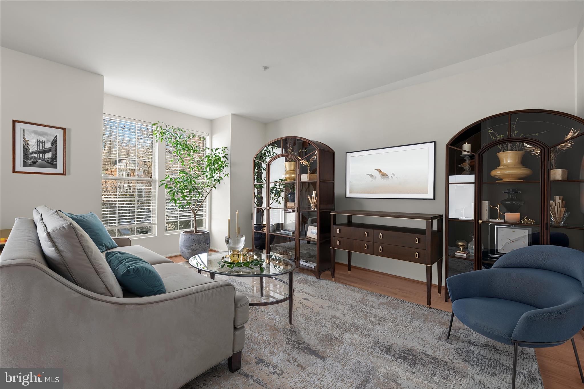 WESTLAKE - Residential