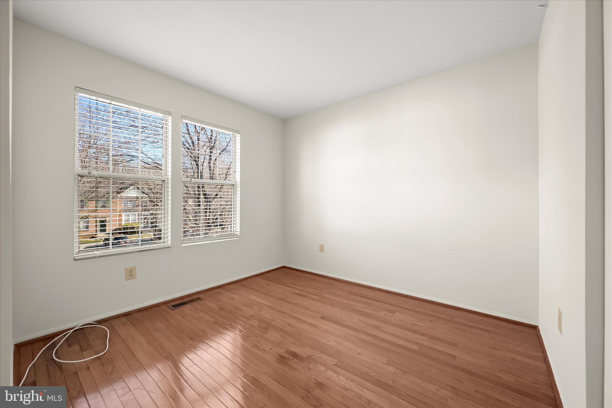 WESTLAKE - Residential