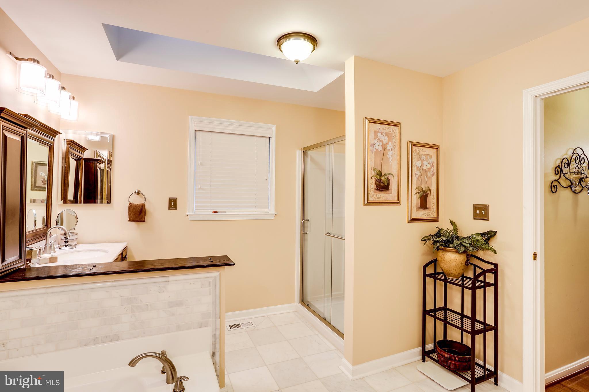 VILLAGE OF HICKORY RIDGE - Residential