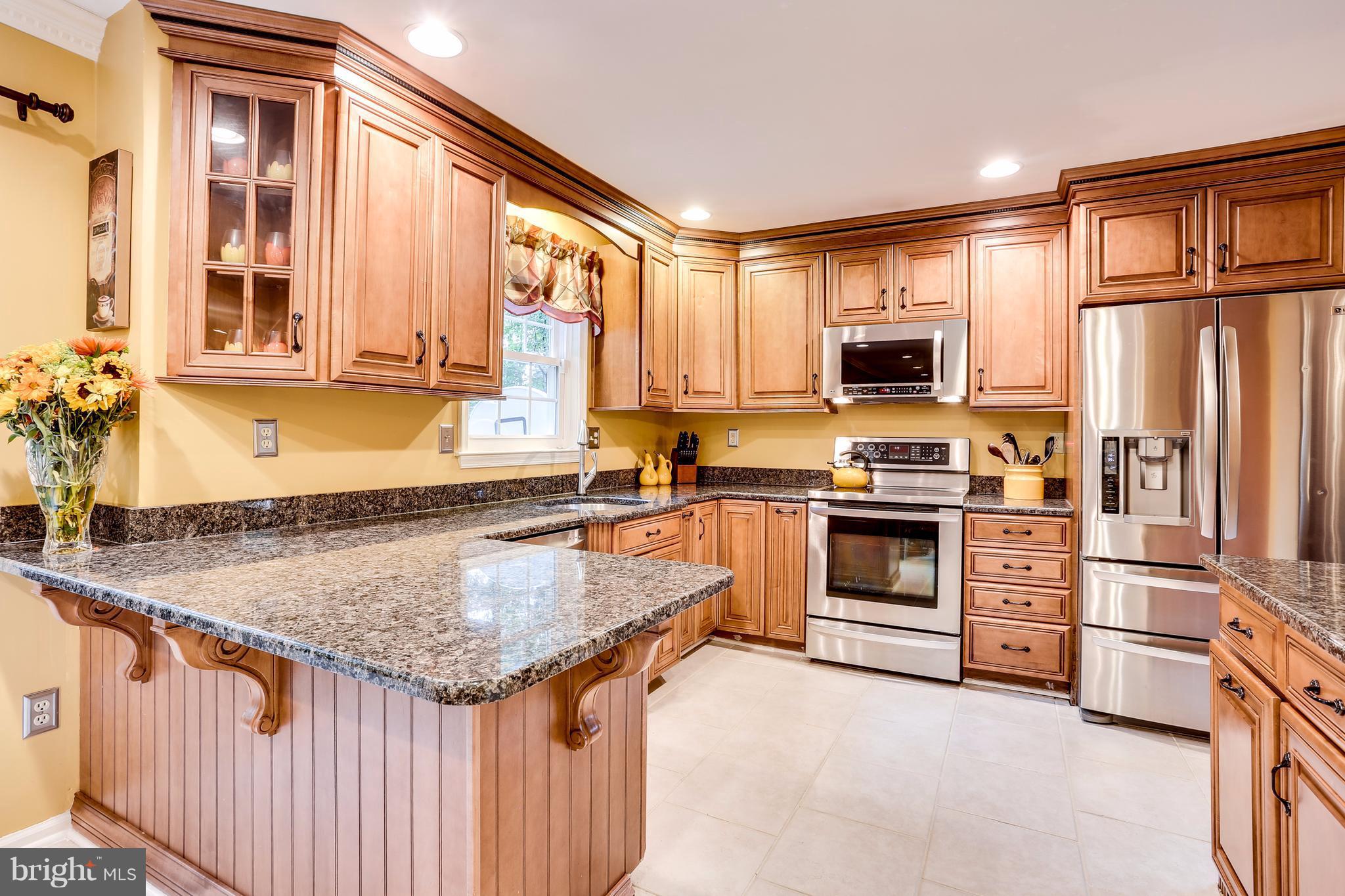 VILLAGE OF HICKORY RIDGE - Residential