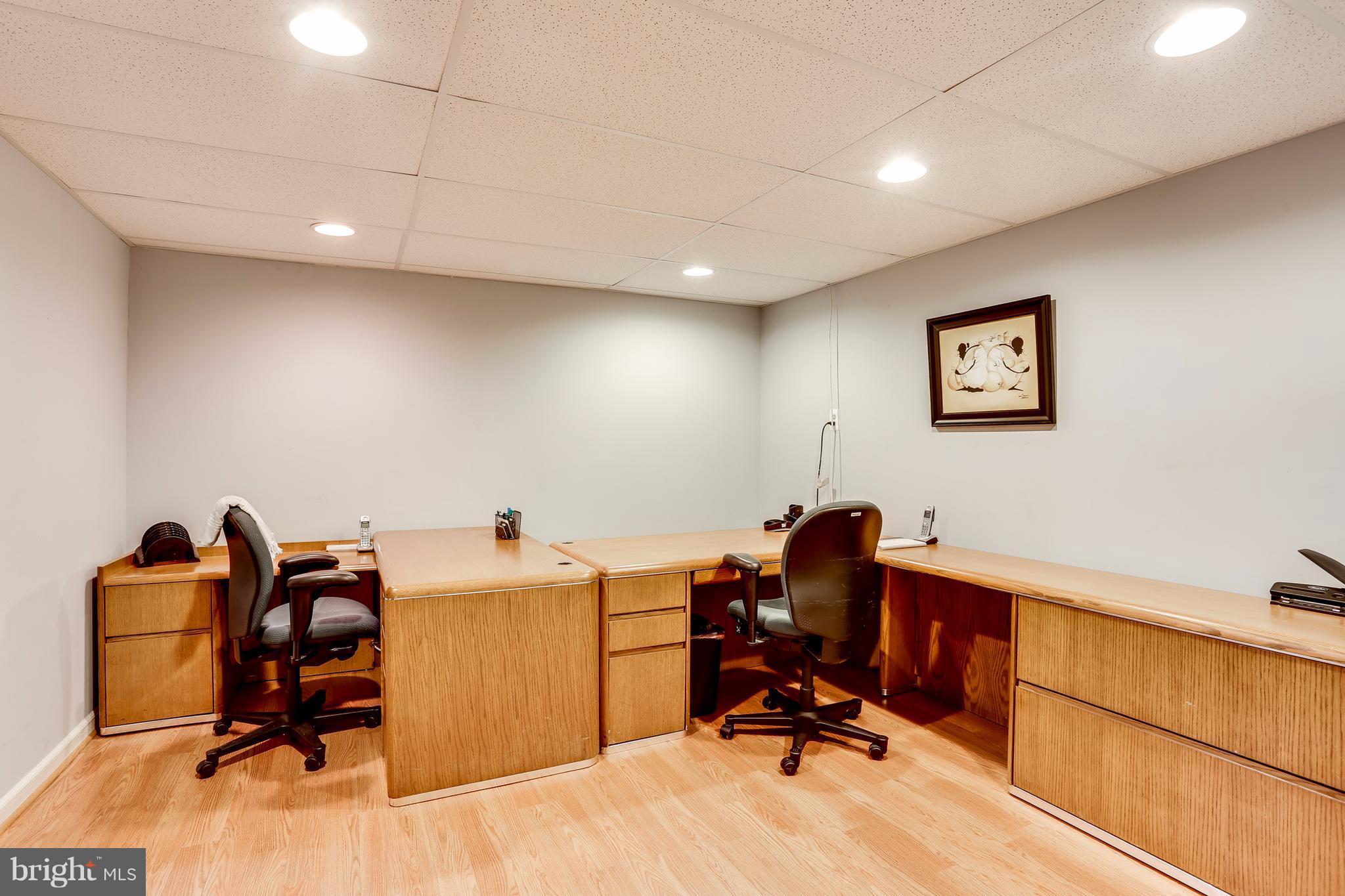 VILLAGE OF HICKORY RIDGE - Residential