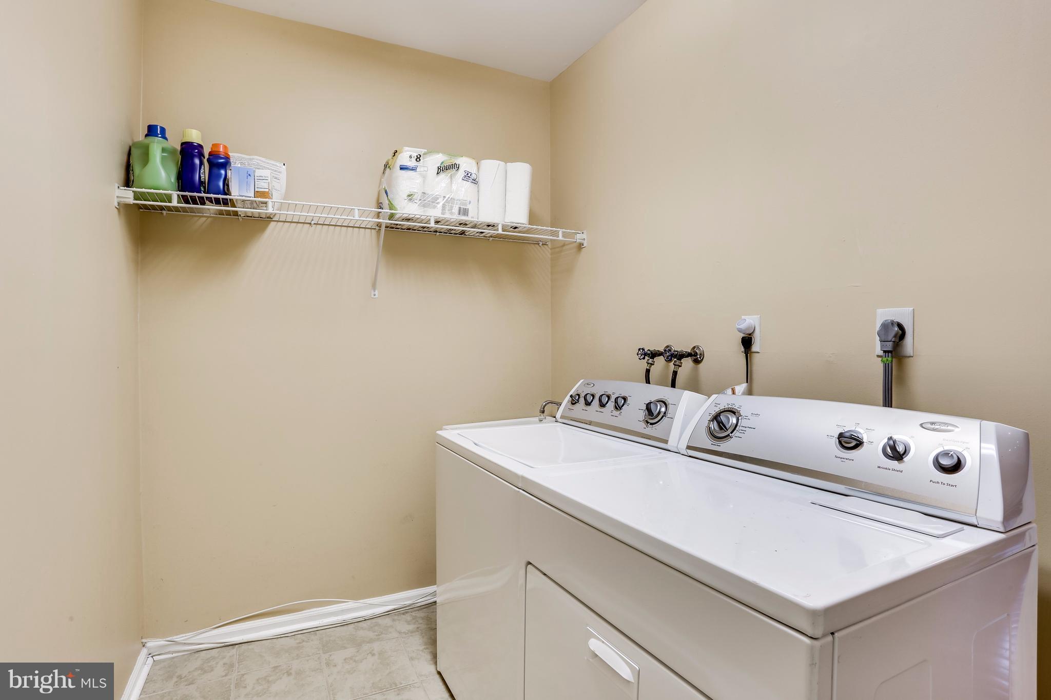 VILLAGE OF HICKORY RIDGE - Residential