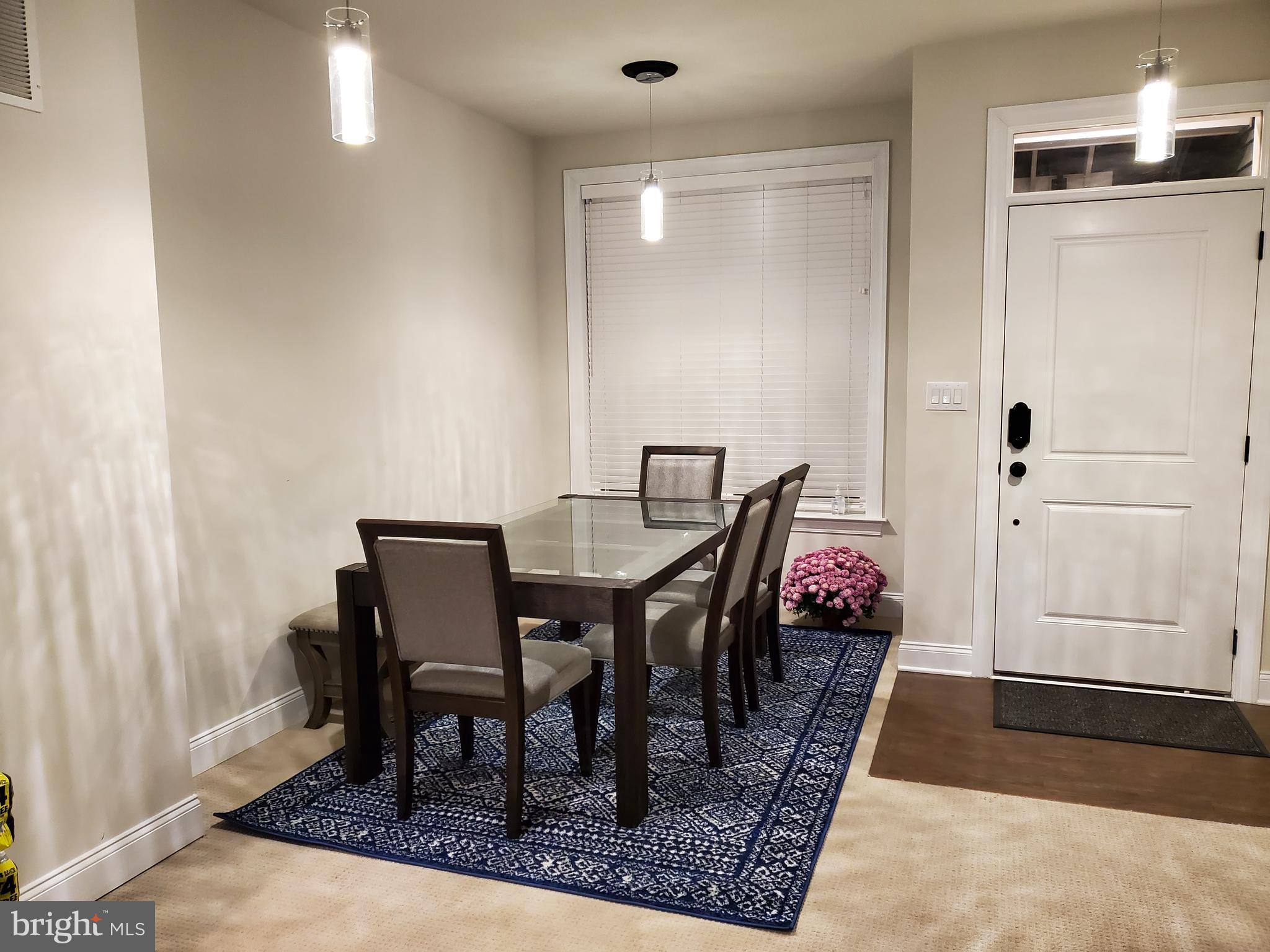 VILLAGES AT CHESTER SPRINGS - Residential Lease