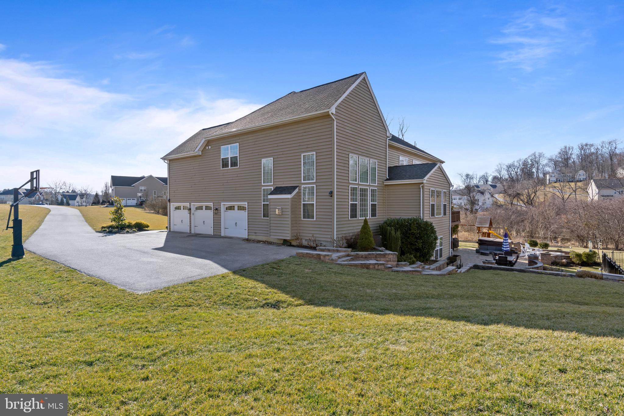 PRESERVEATSQUIRECHEY - Residential