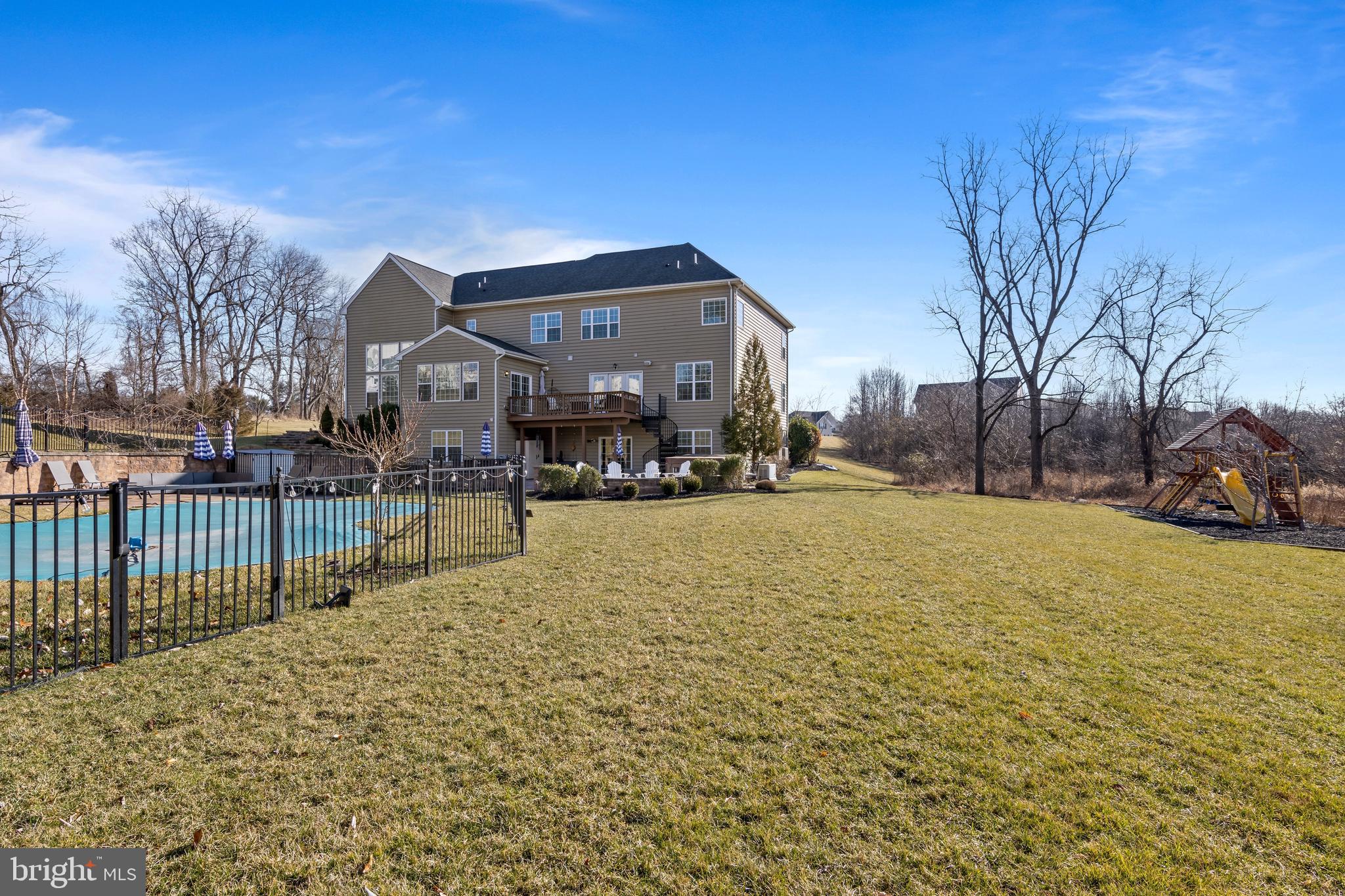 PRESERVEATSQUIRECHEY - Residential