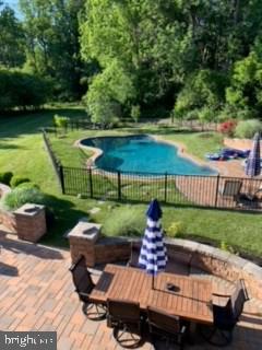 PRESERVEATSQUIRECHEY - Residential