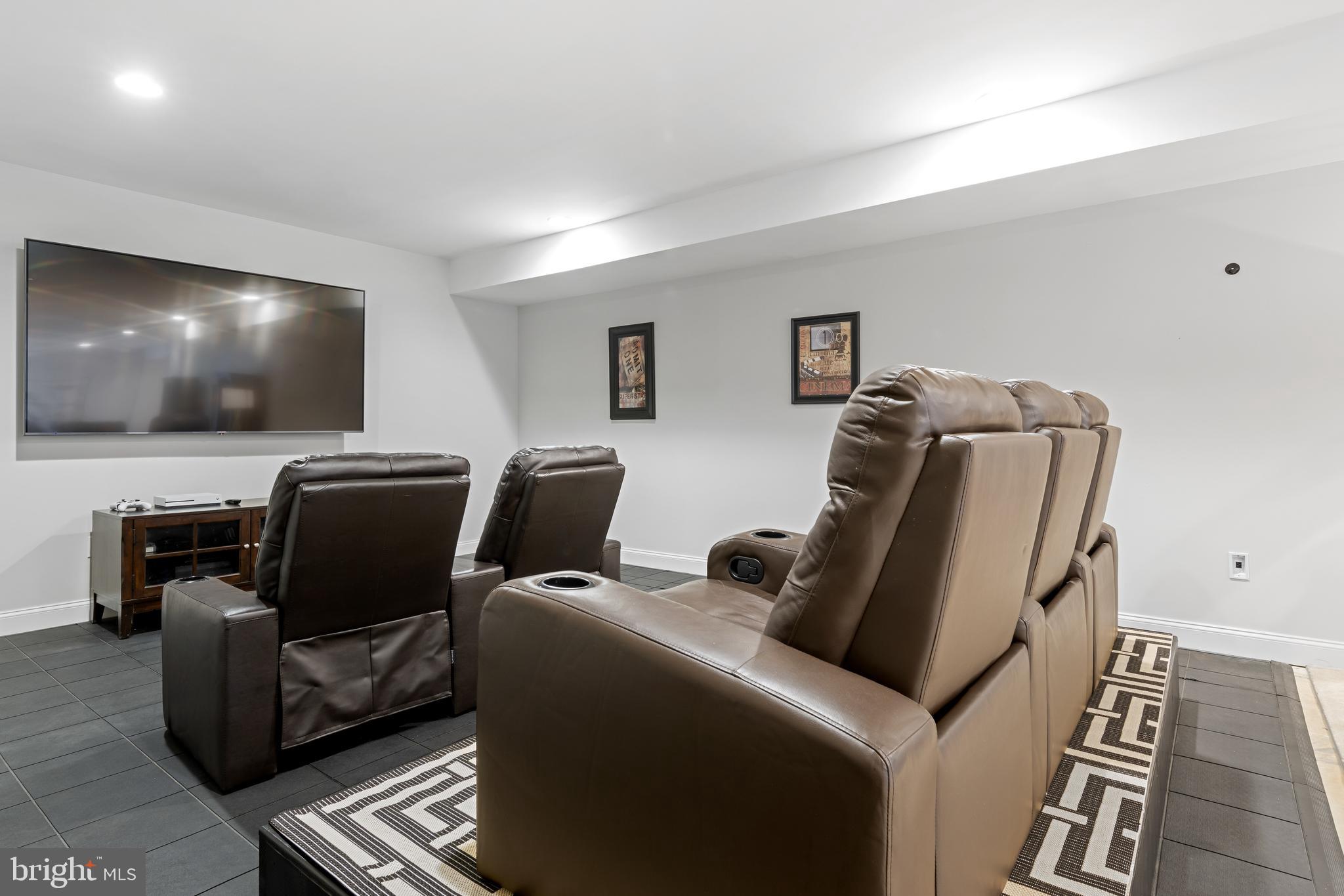 PRESERVEATSQUIRECHEY - Residential