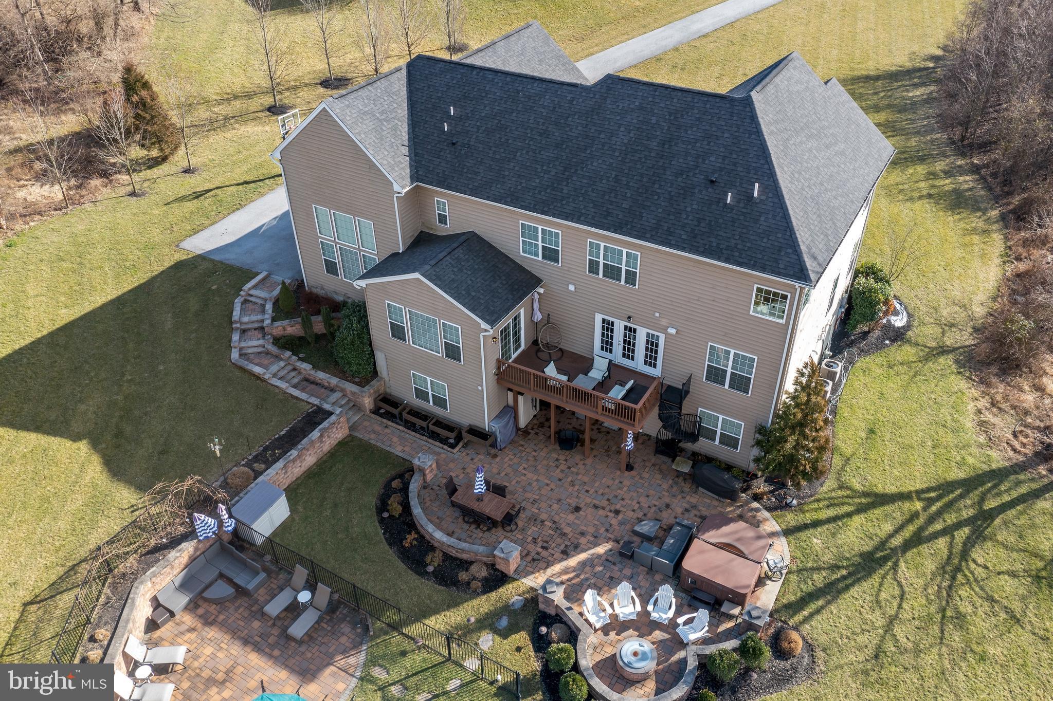 PRESERVEATSQUIRECHEY - Residential