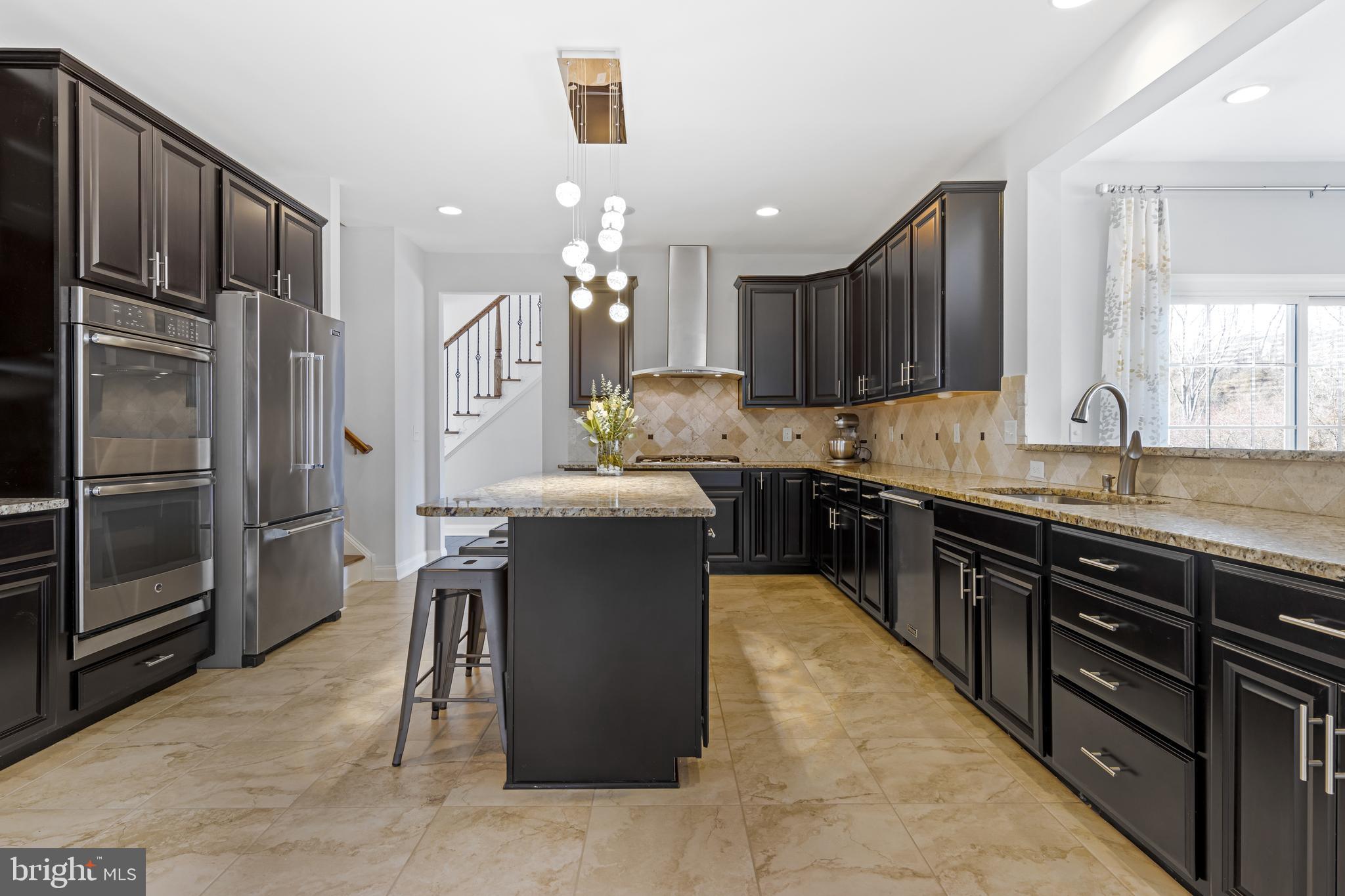 PRESERVEATSQUIRECHEY - Residential