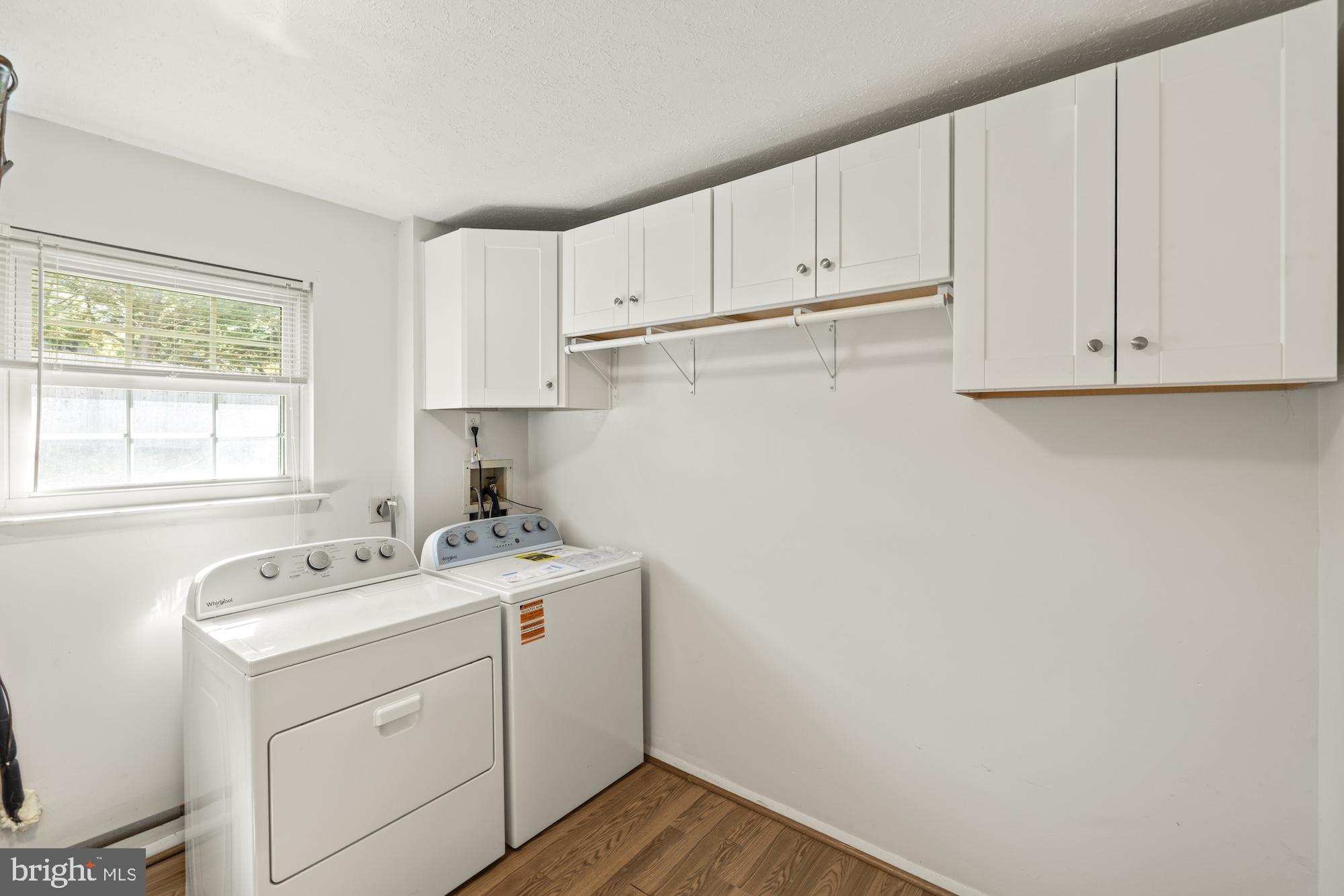 RIDGEFIELD - Residential