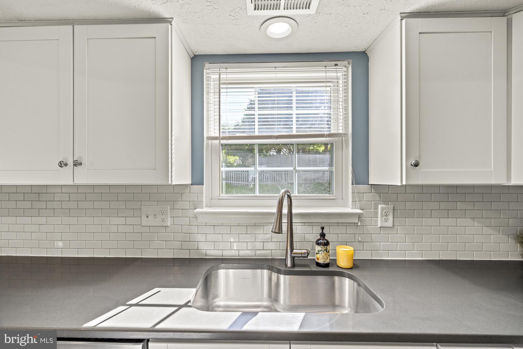 RIDGEFIELD - Residential