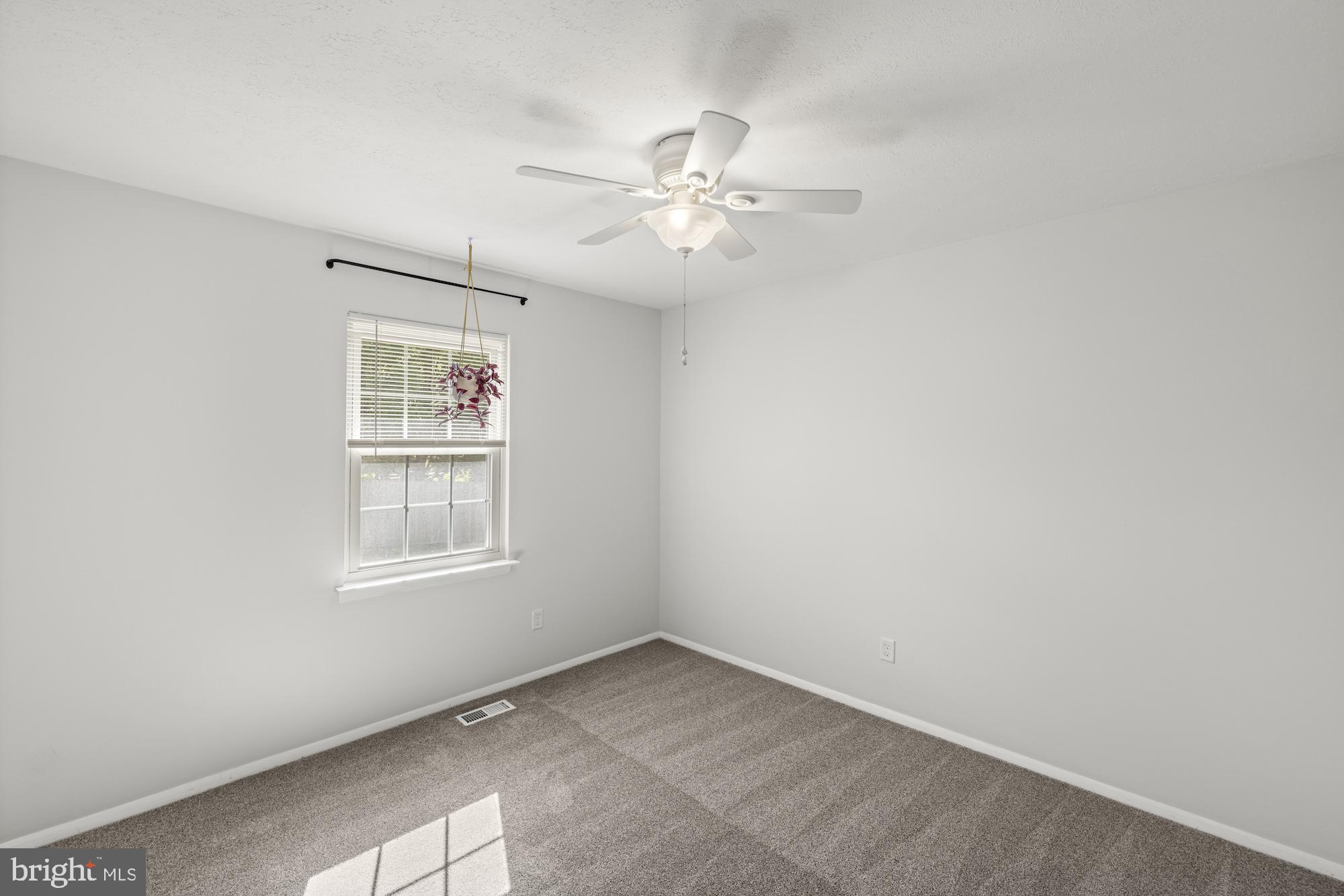 RIDGEFIELD - Residential