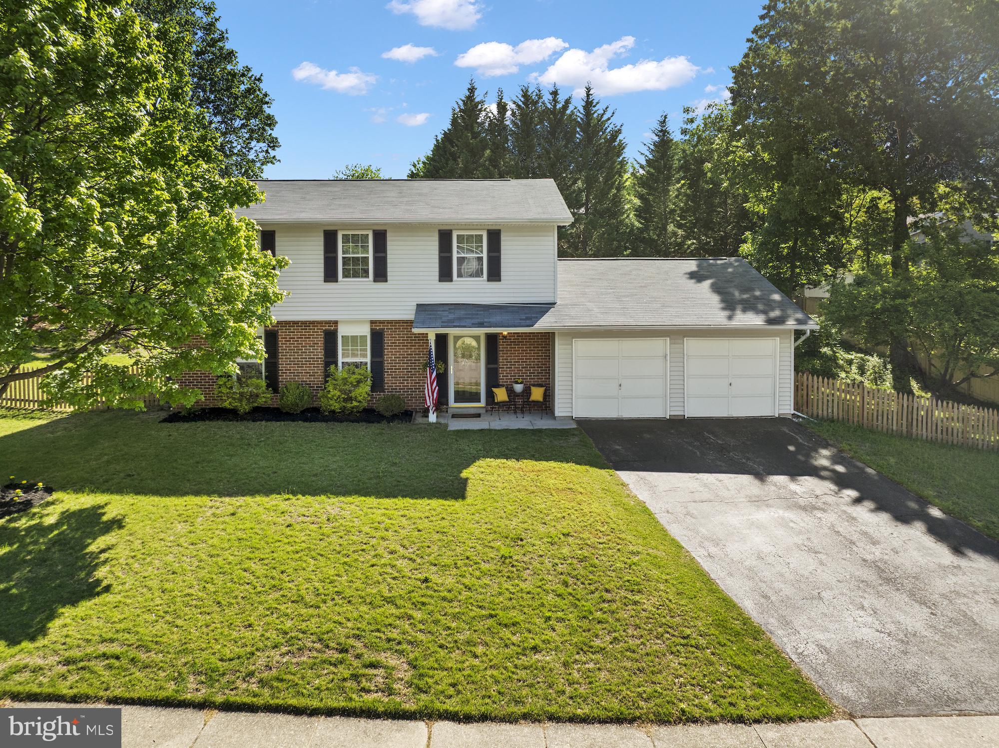 RIDGEFIELD - Residential