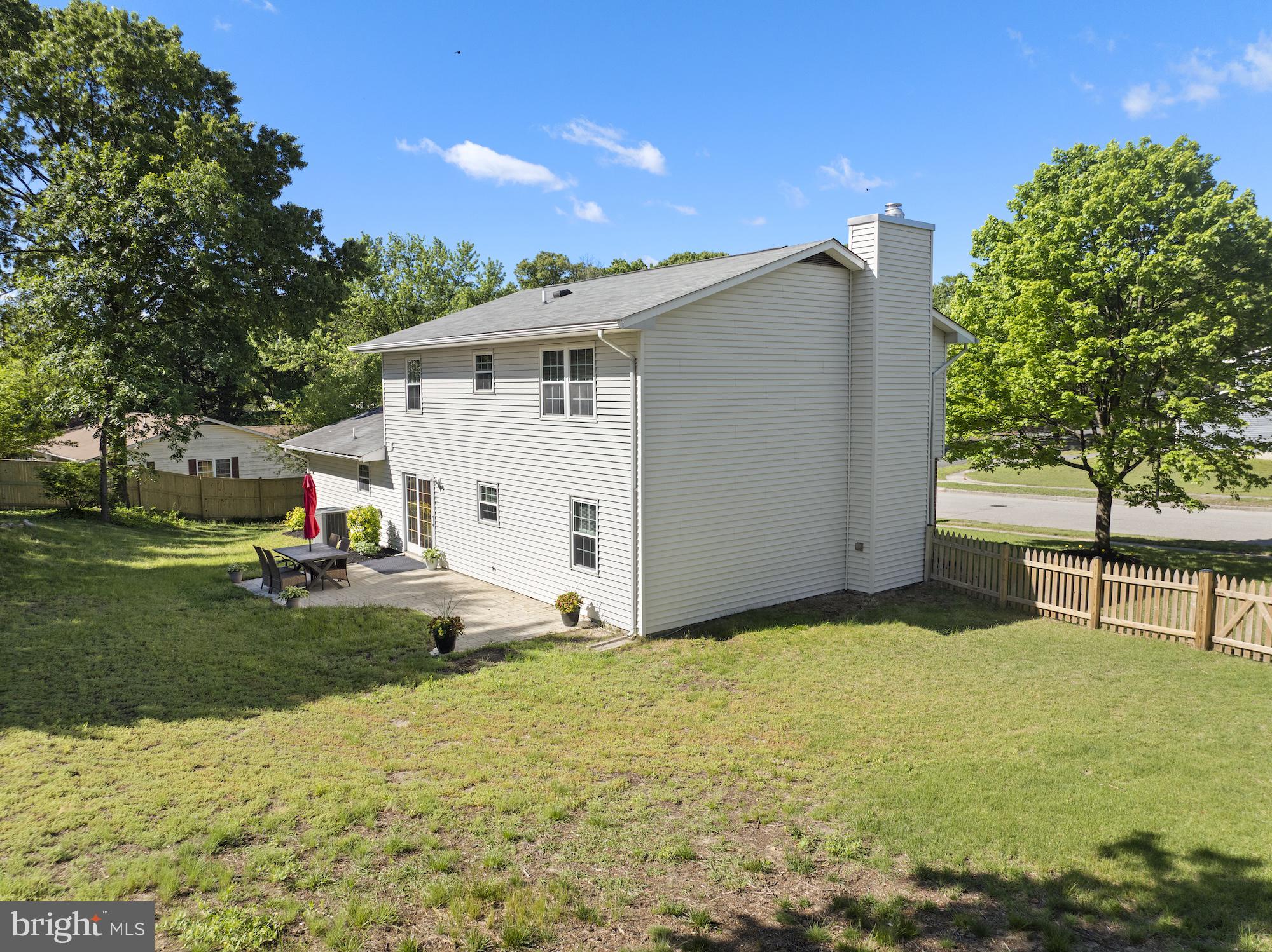 RIDGEFIELD - Residential