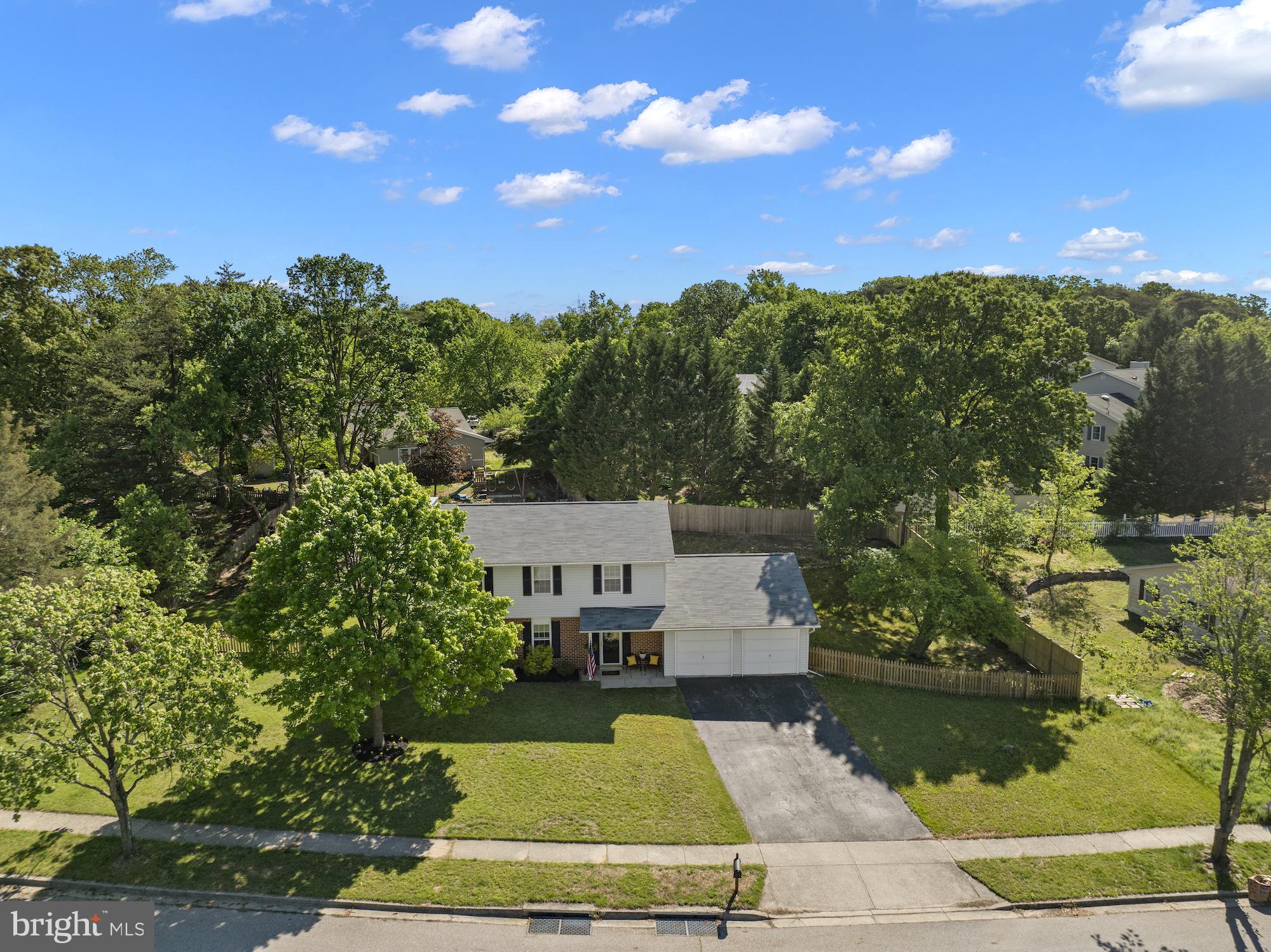 RIDGEFIELD - Residential