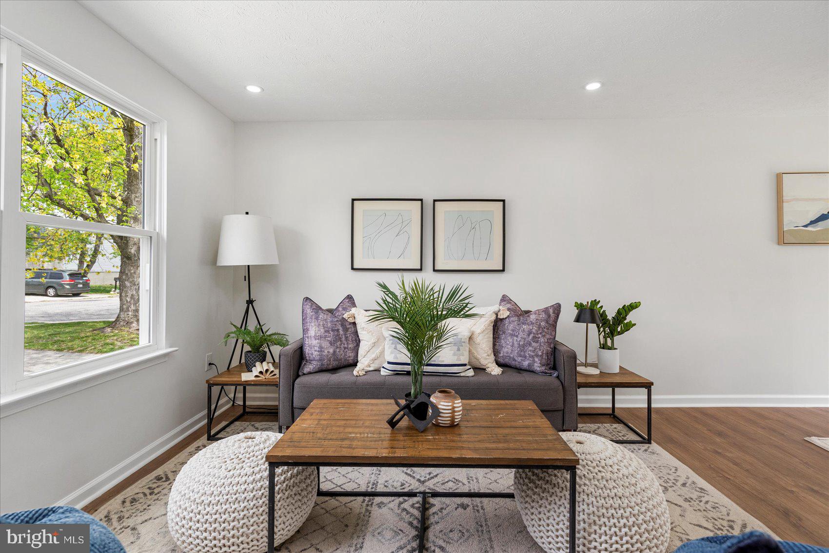 LAWNWOOD - Residential