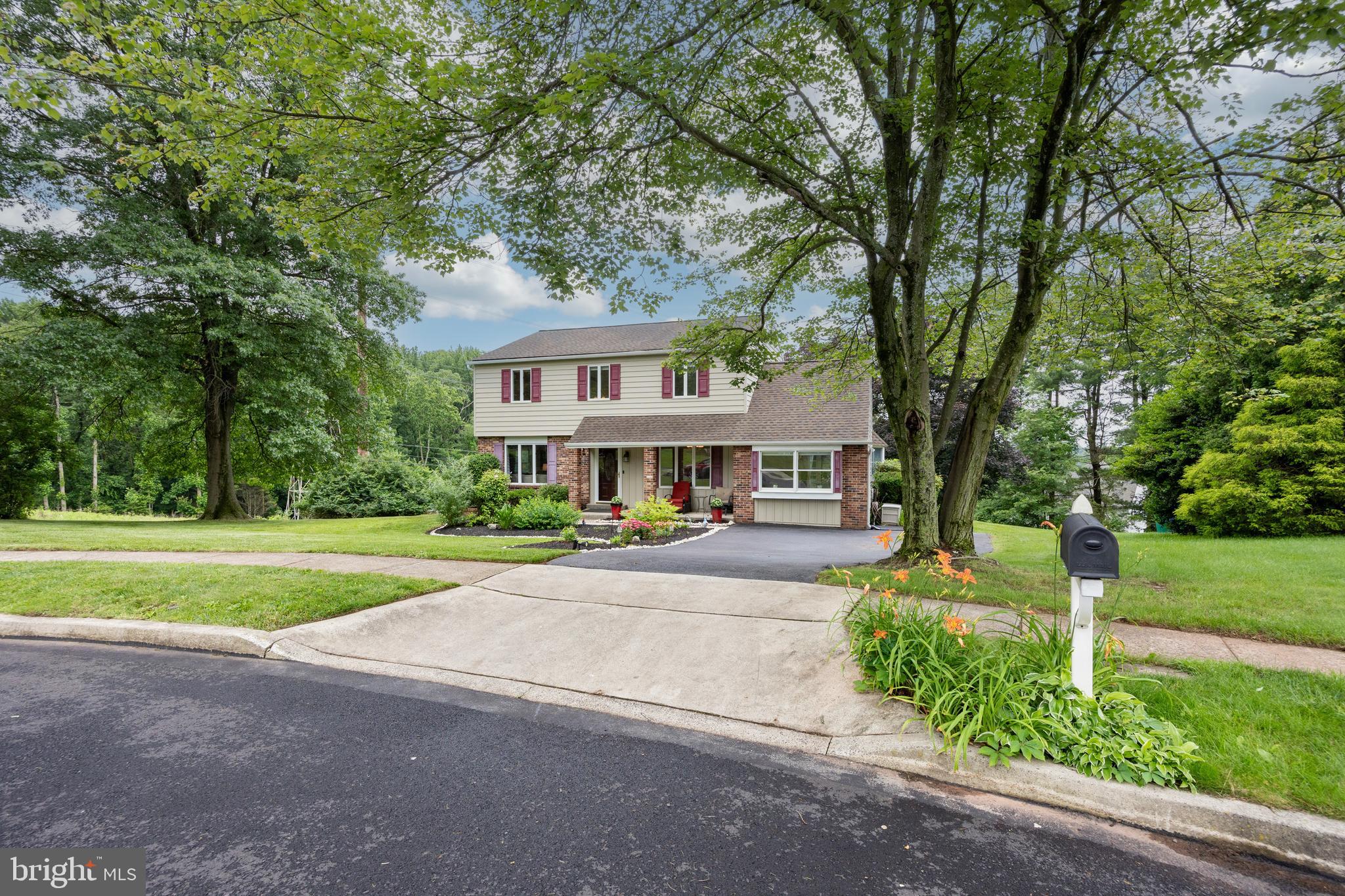 3 LENAPE CIRCLE