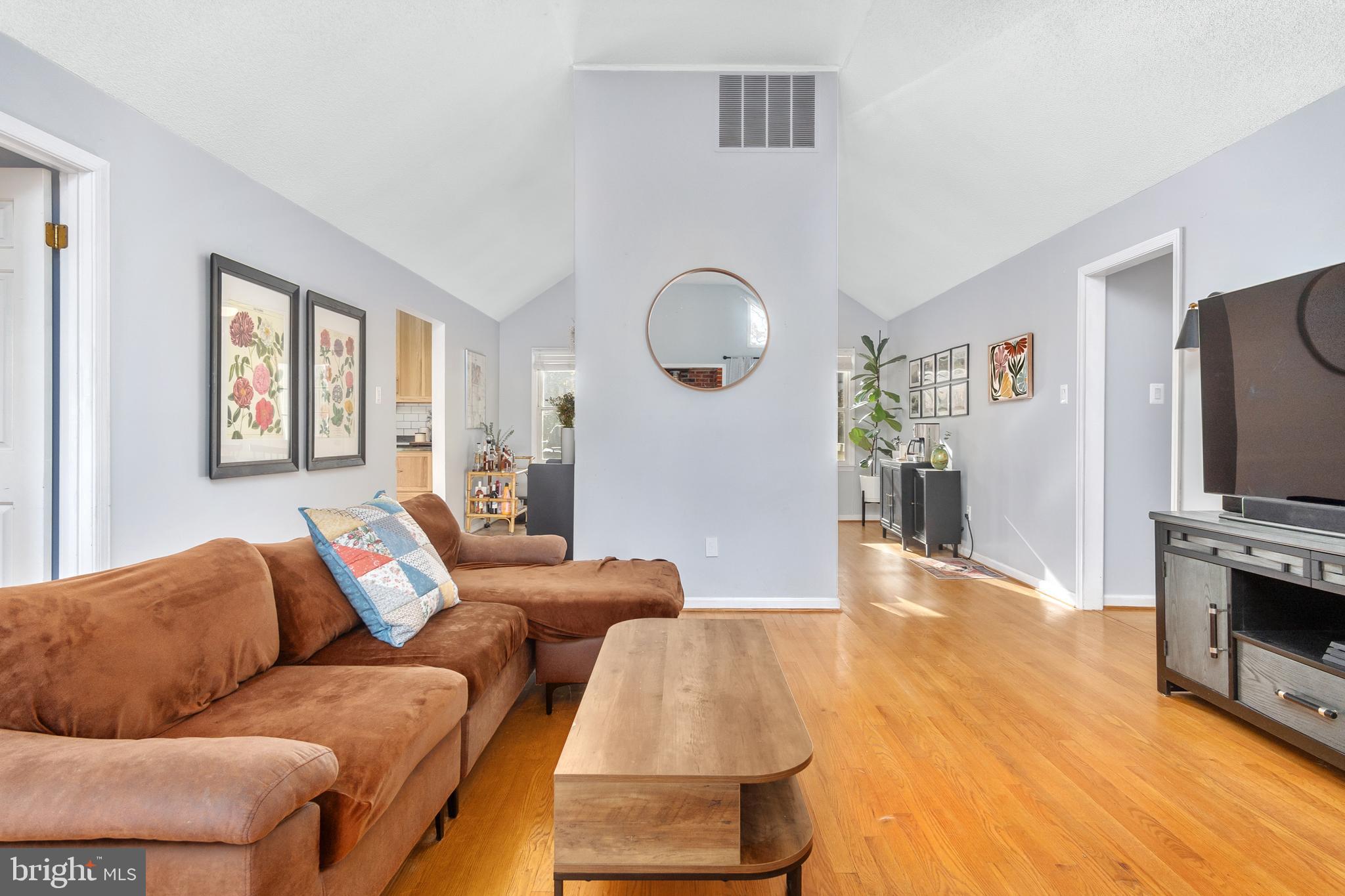 SHANNONDALE - Residential