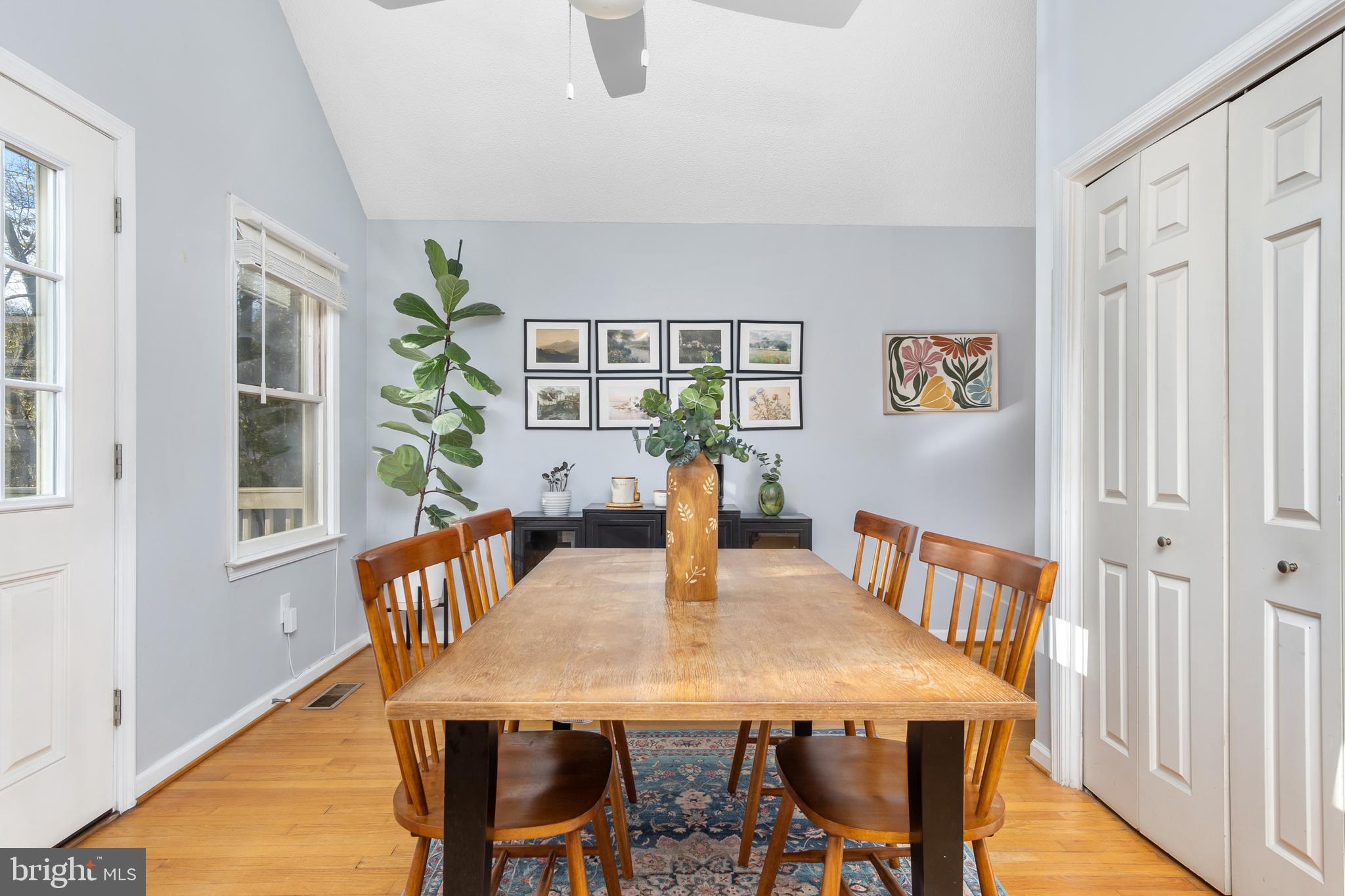 SHANNONDALE - Residential