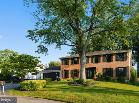 Photo of 4821 Regiment Court, WOODBRIDGE, VA 22193 (MLS # VAPW2128318)