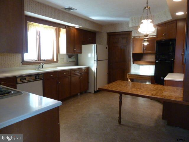 PLEASANT VIEW - Residential