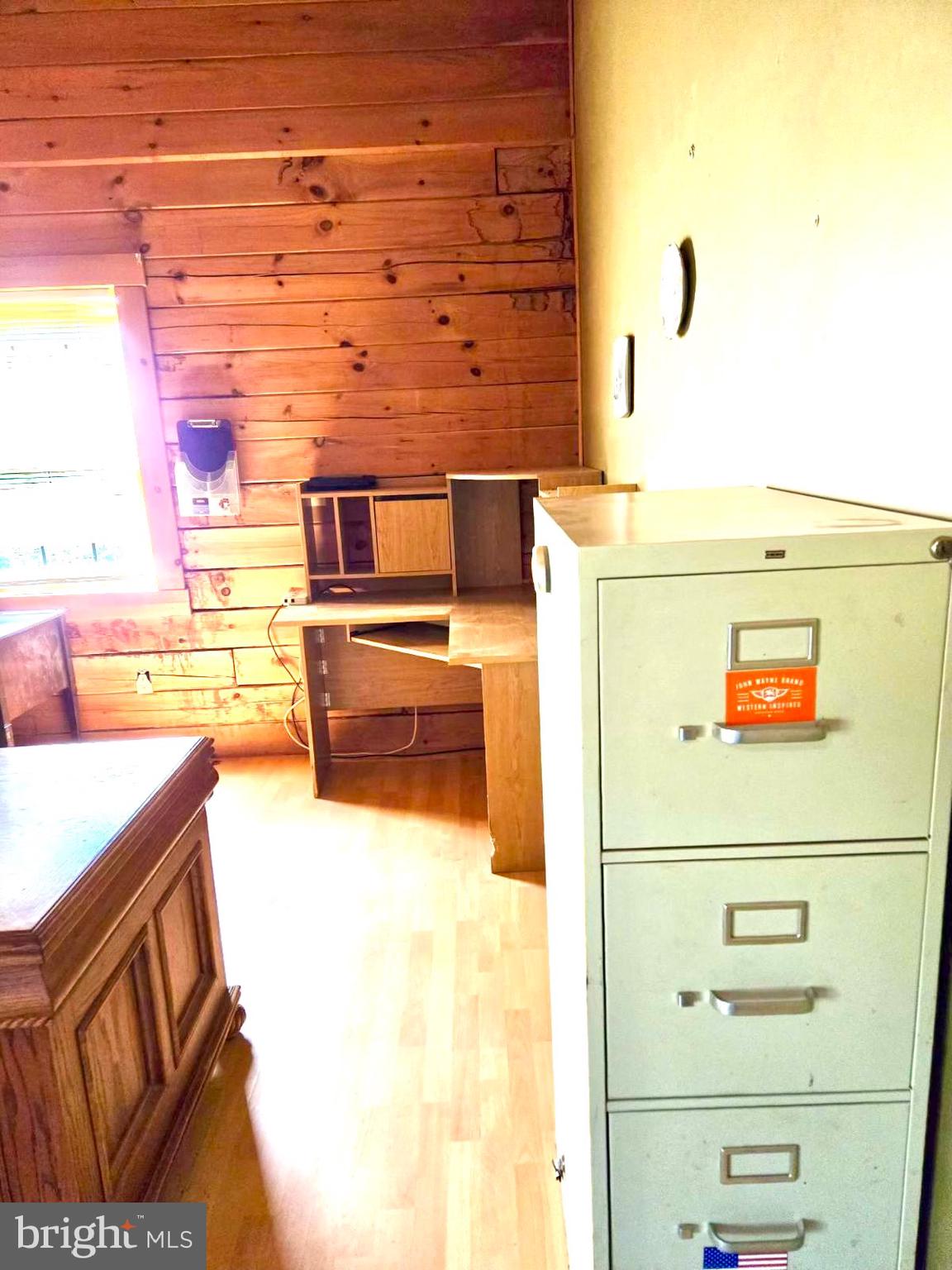 SMOKE HOLE ROAD - Residential