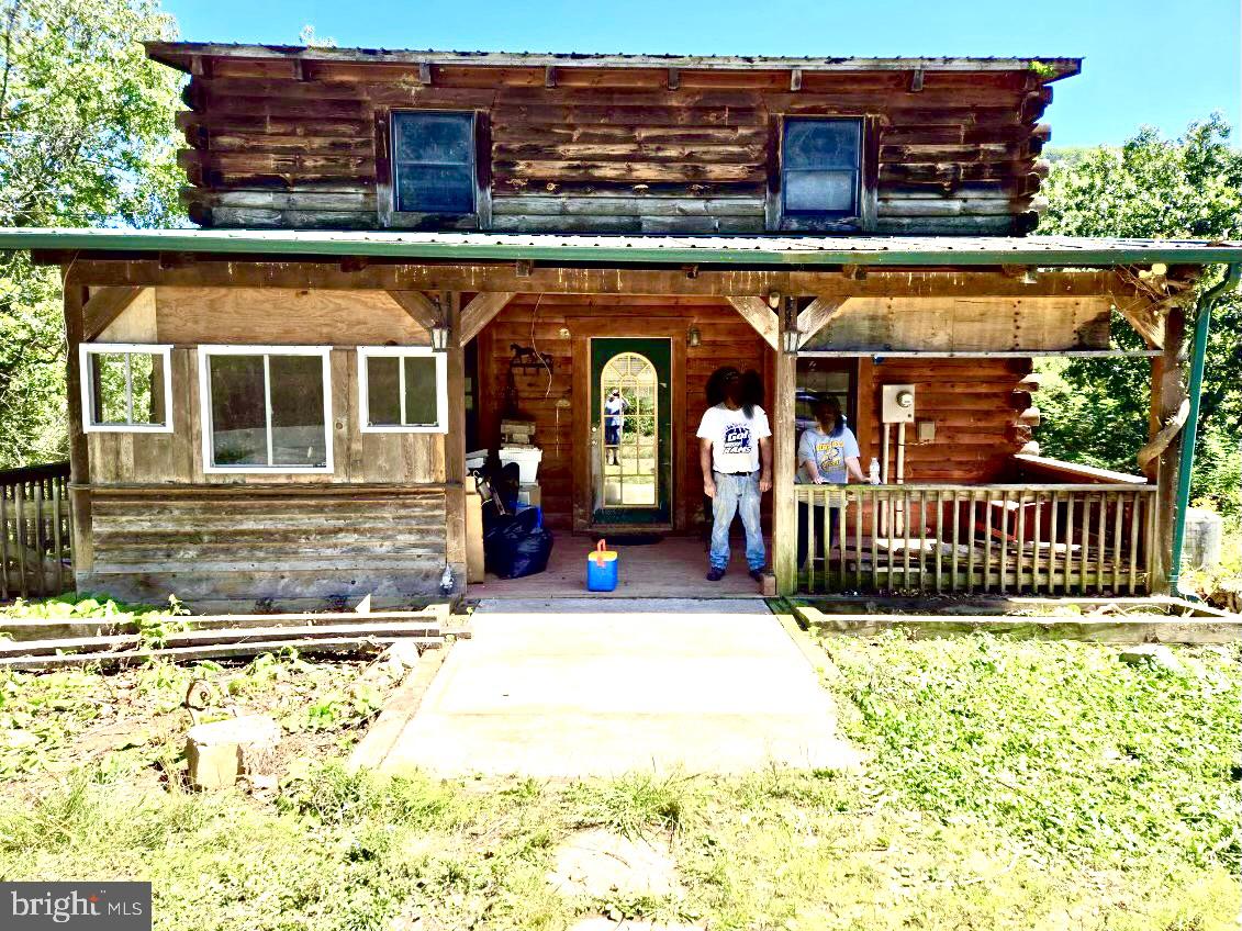 SMOKE HOLE ROAD - Residential