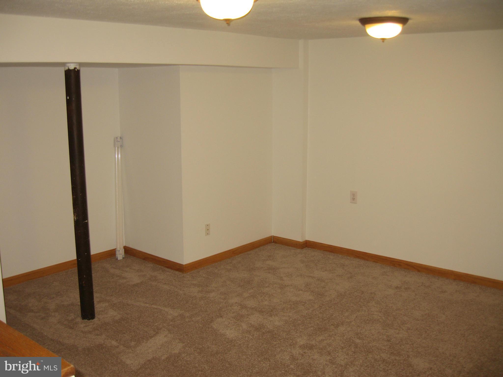 CHARLESMONT - Residential