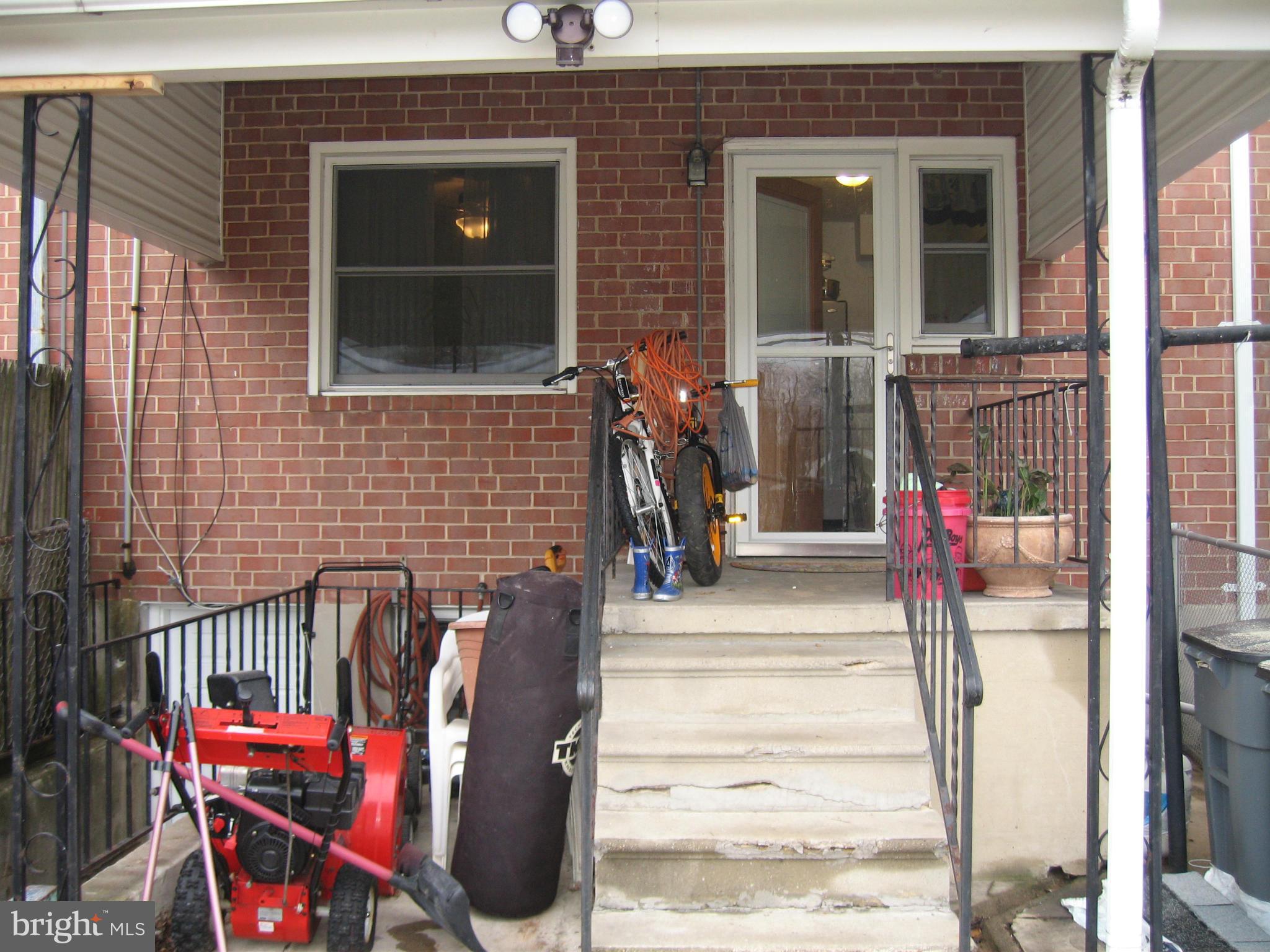 CHARLESMONT - Residential