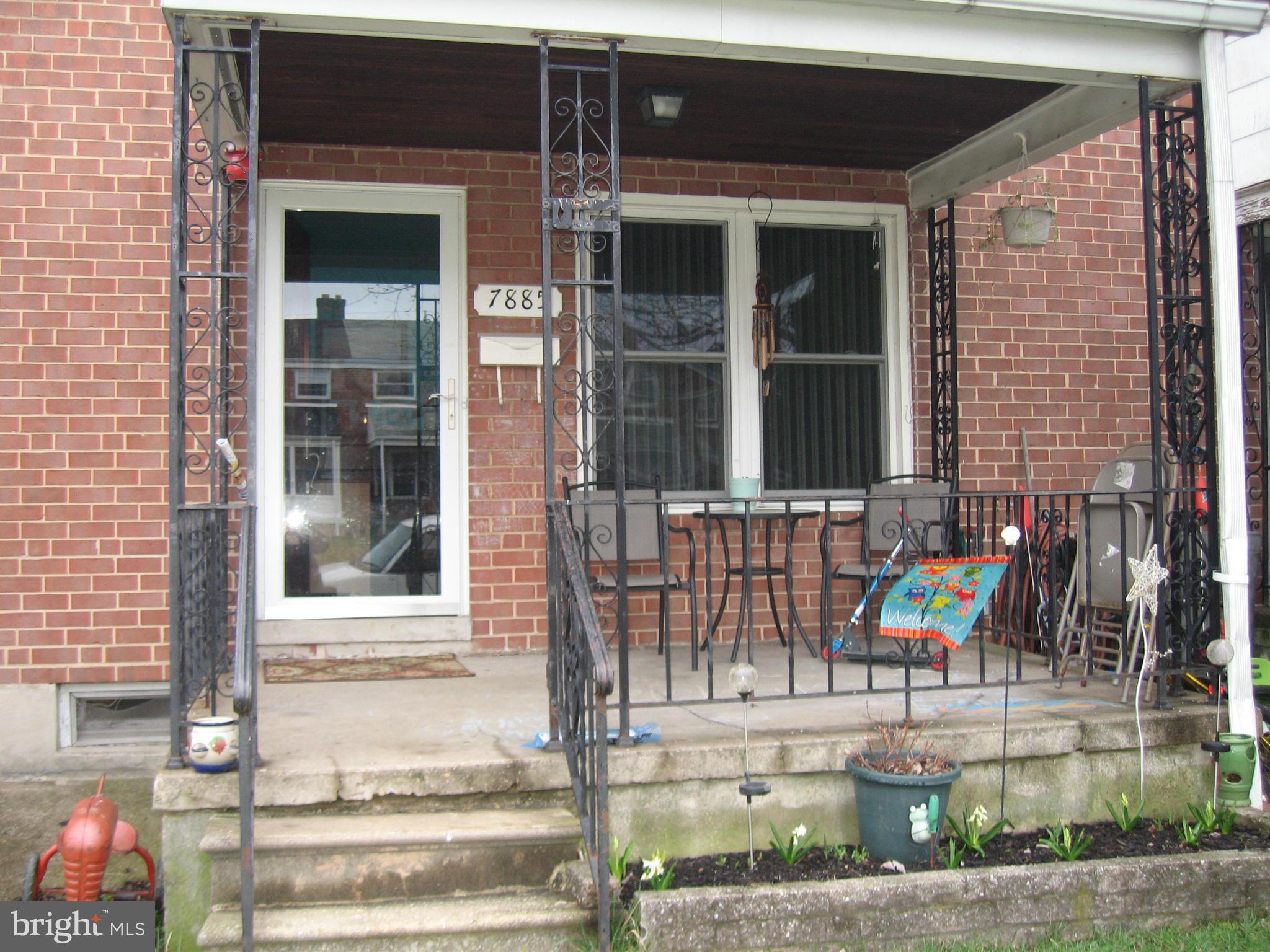 CHARLESMONT - Residential