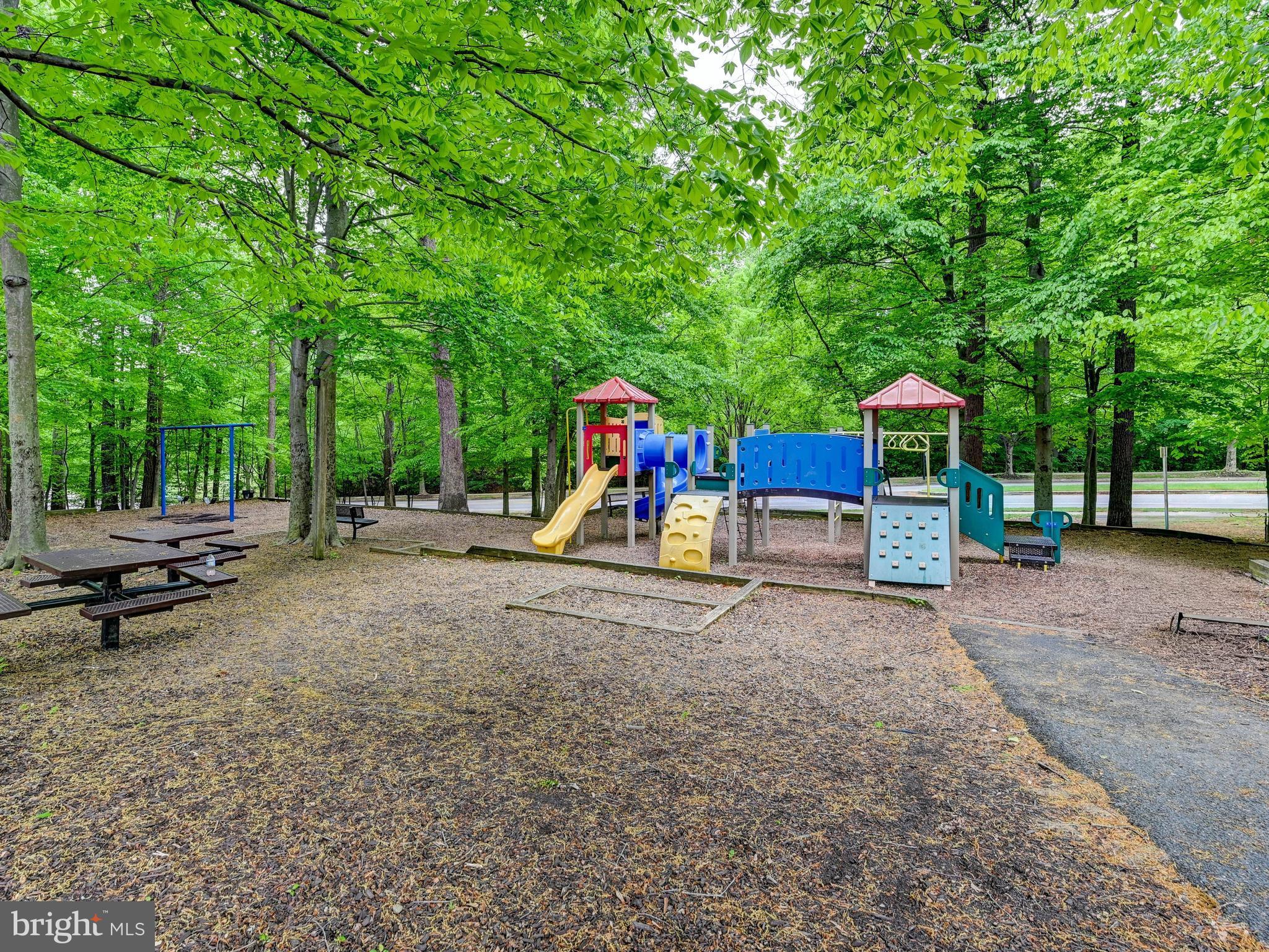 BOWLING BROOK FARMS - Residential
