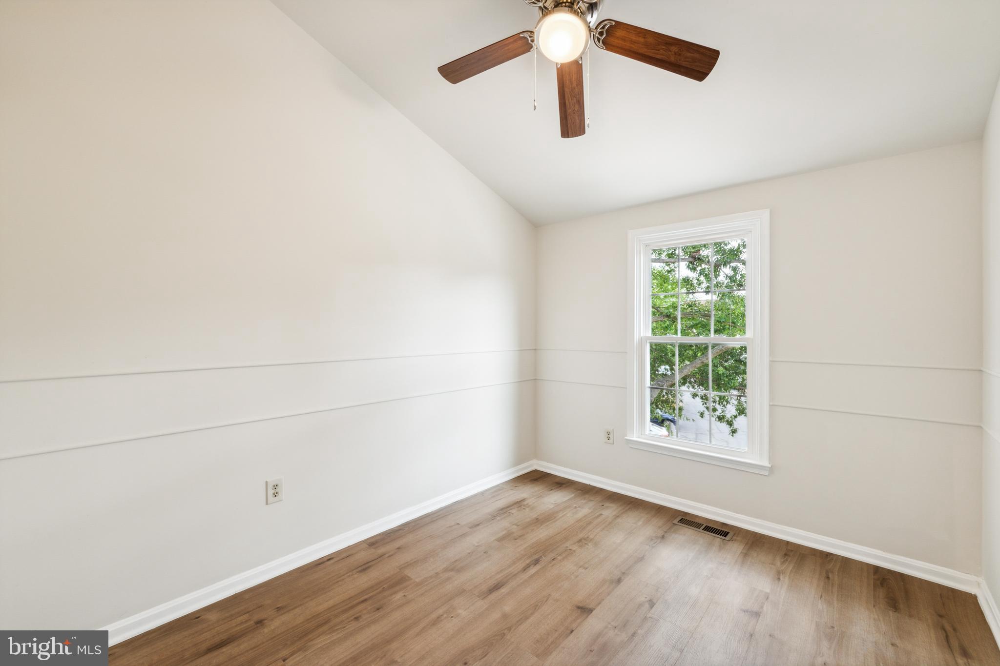 PARADISE - Residential