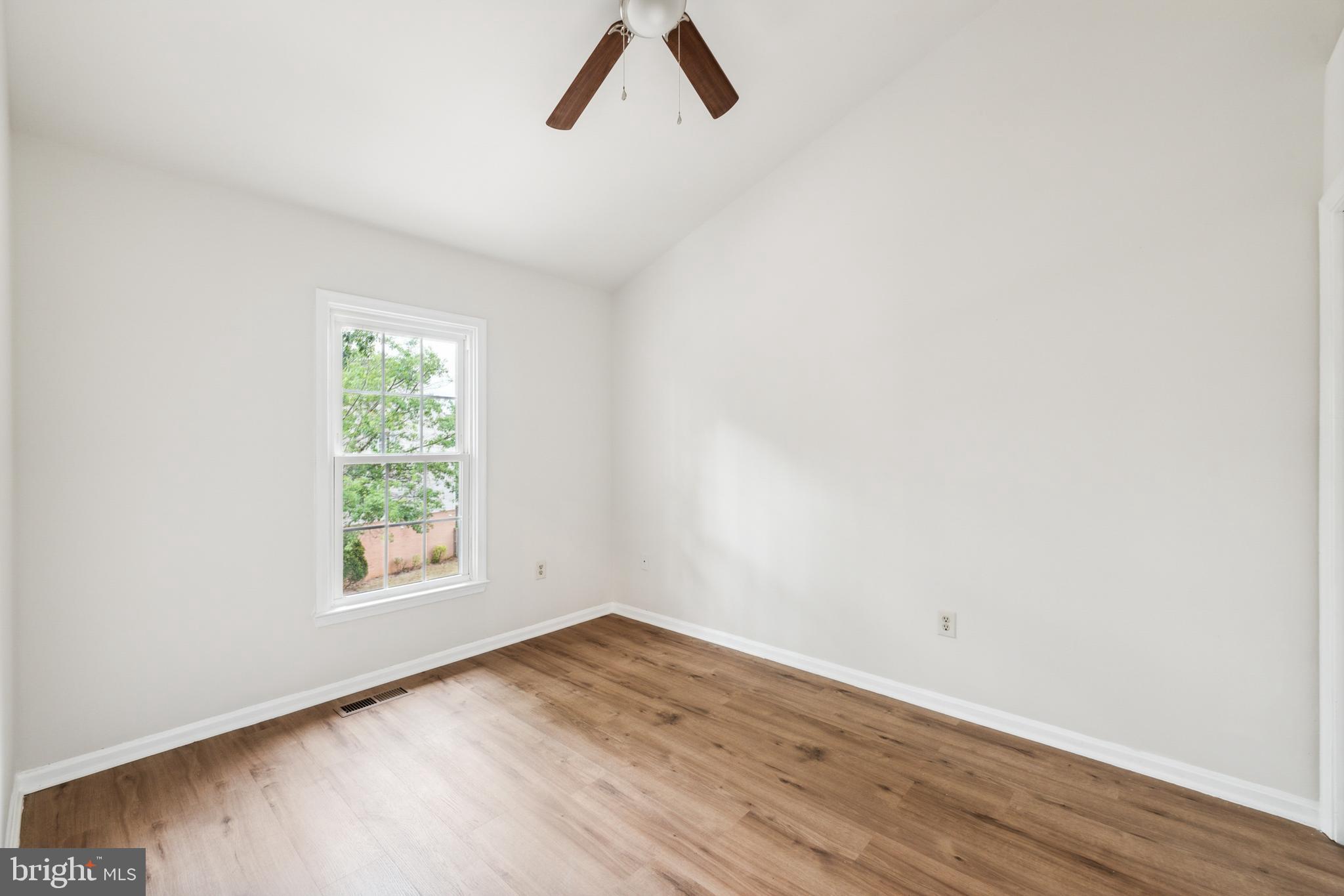 PARADISE - Residential