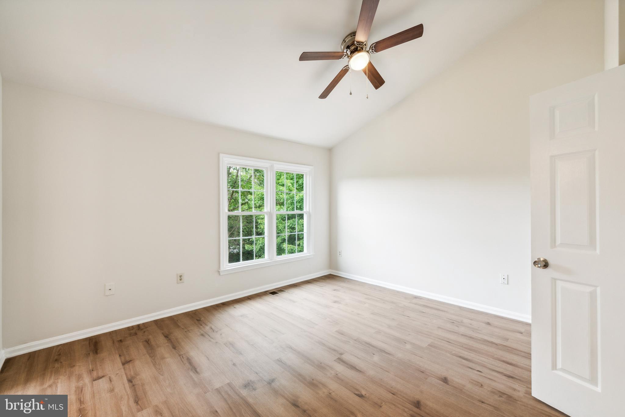 PARADISE - Residential