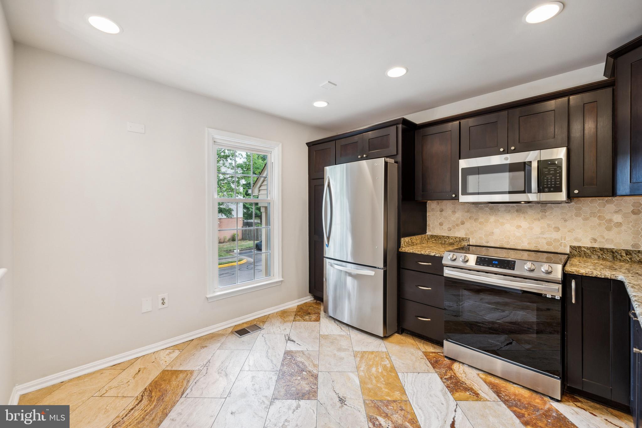 PARADISE - Residential