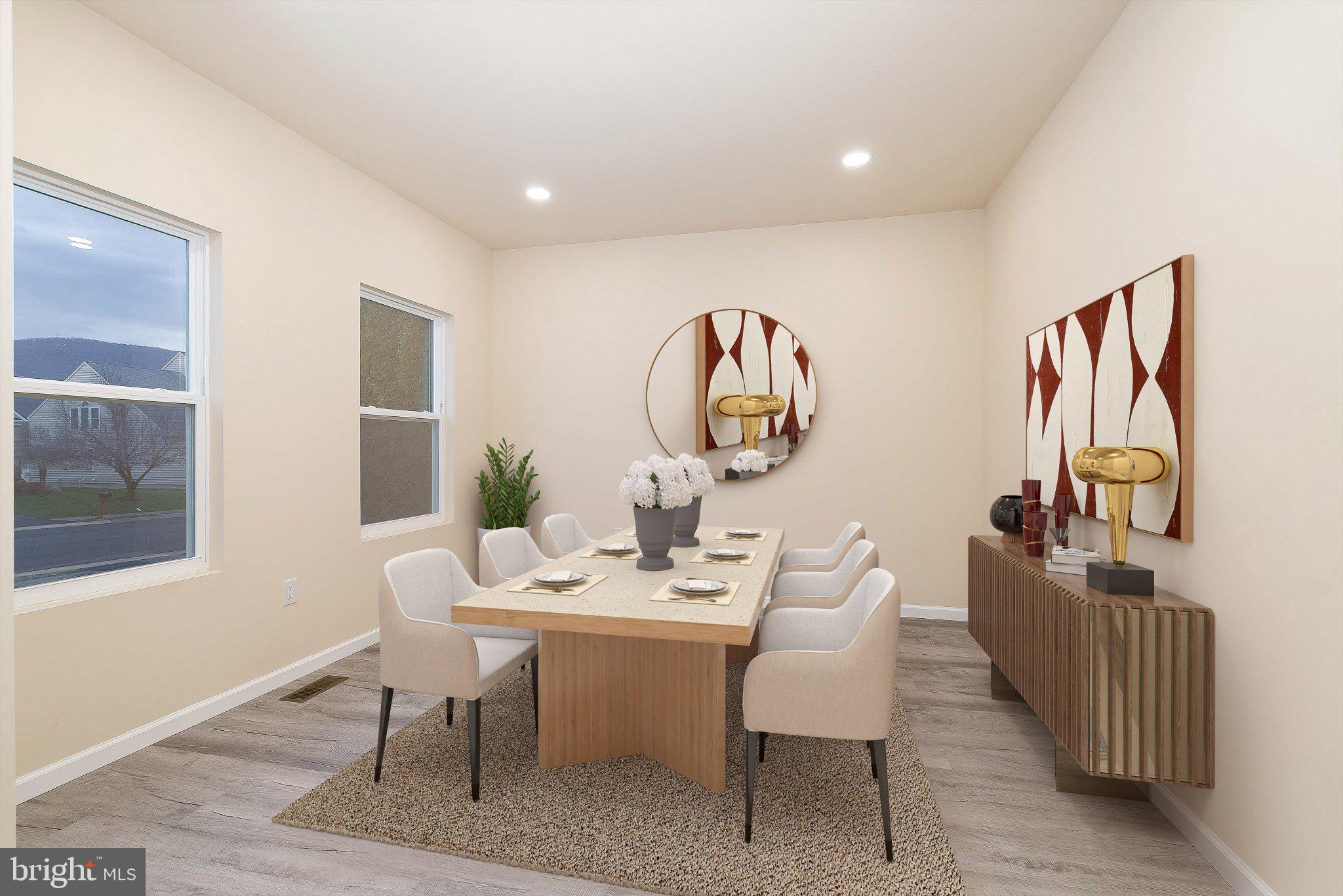 EDINBURG SQUARE - Residential