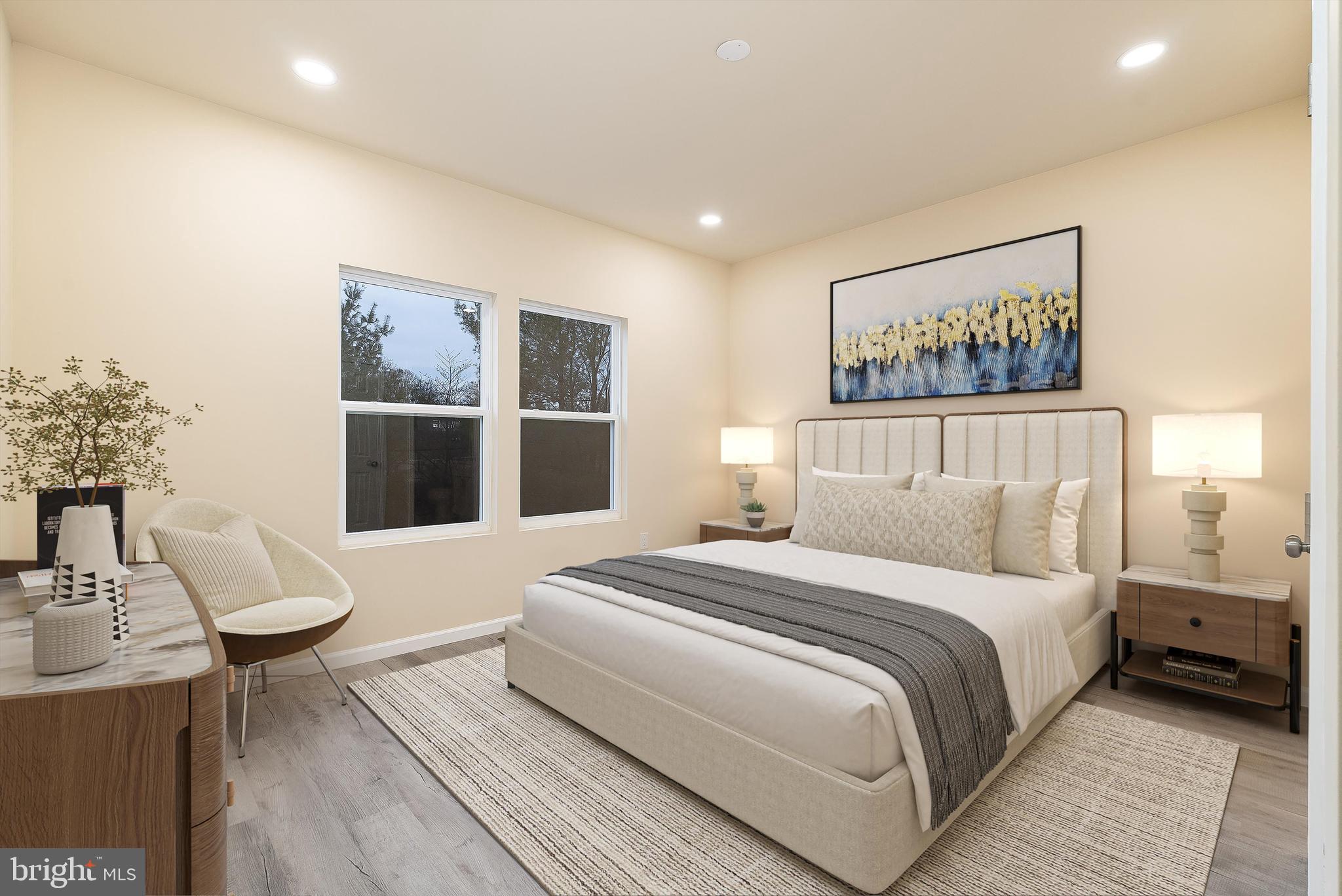 EDINBURG SQUARE - Residential