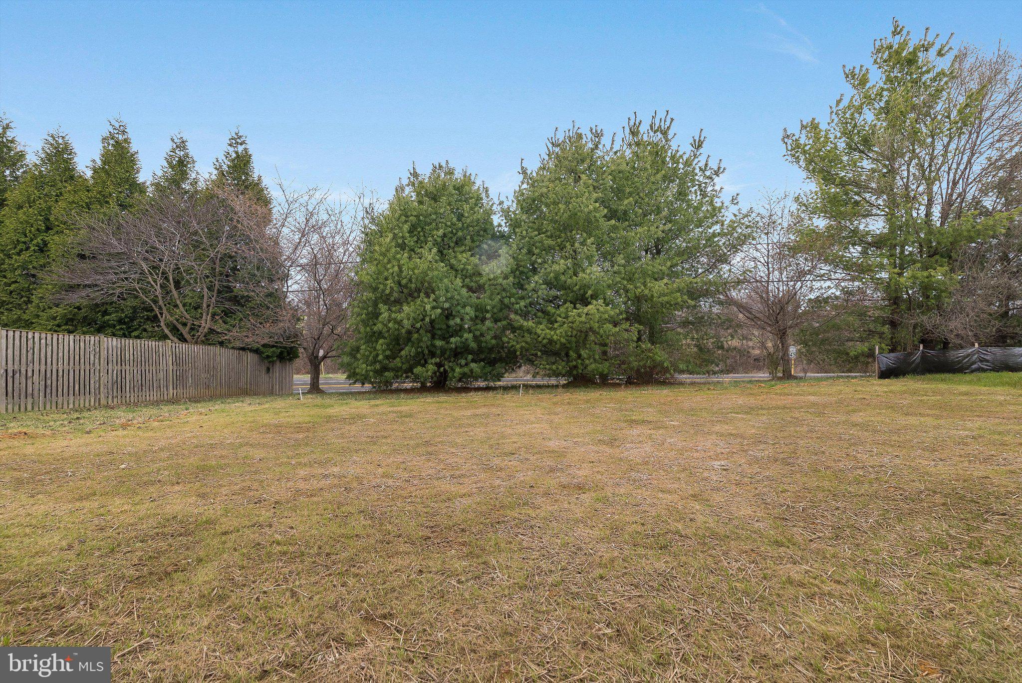 EDINBURG SQUARE - Residential