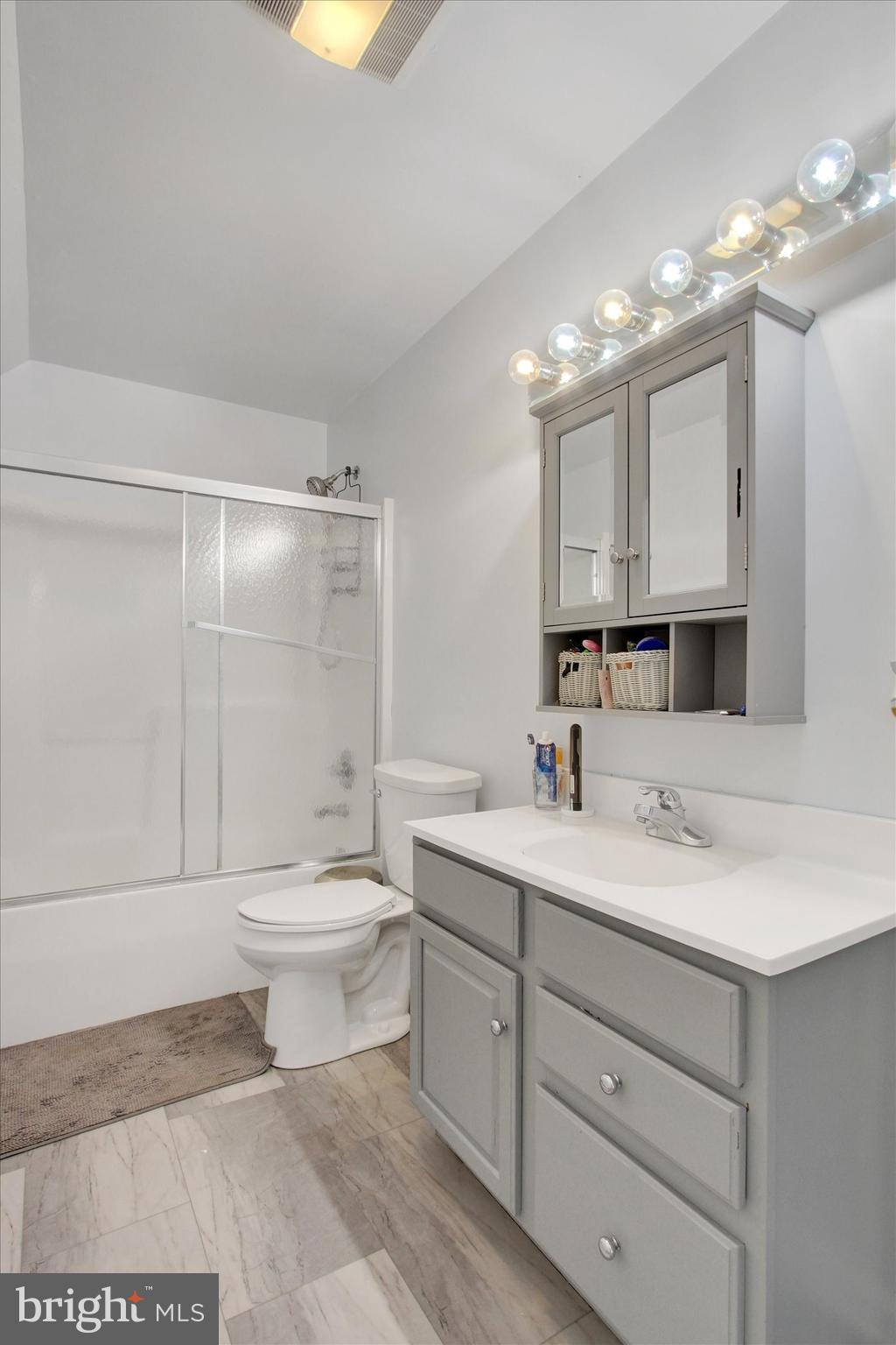 HAMILTON TOWNSHIP - Residential