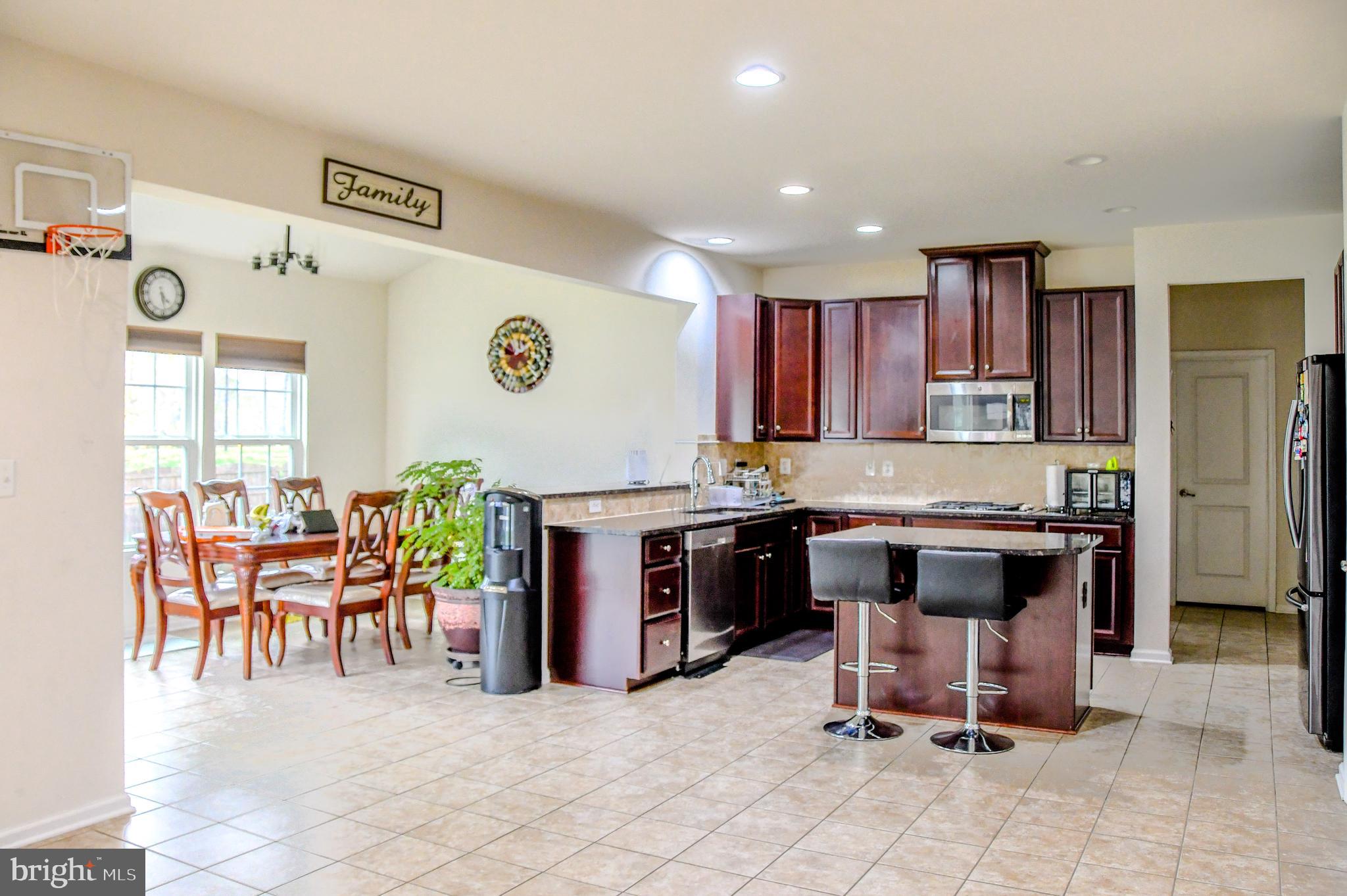 LEES PARKE - Residential